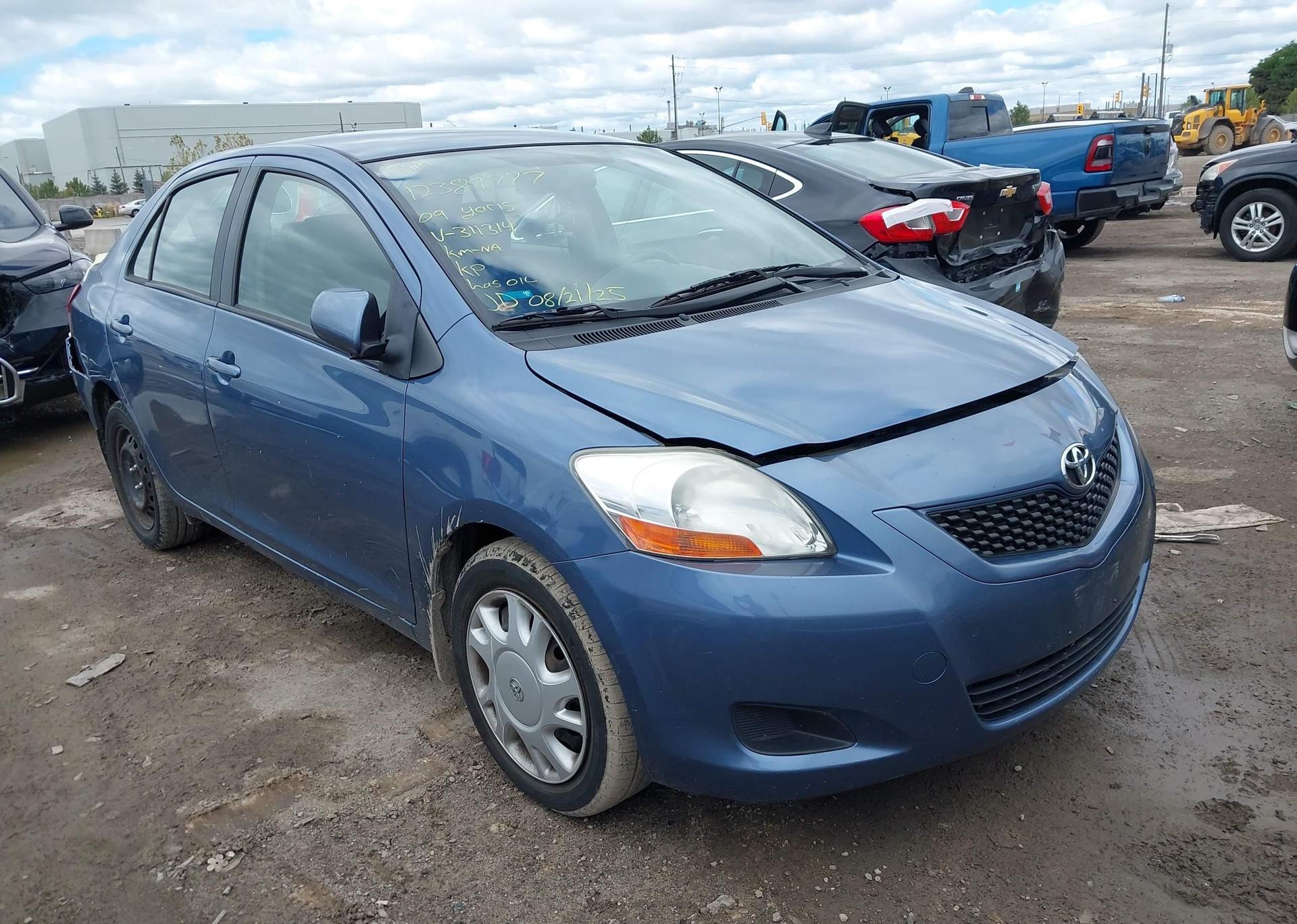 2009 TOYOTA YARIS