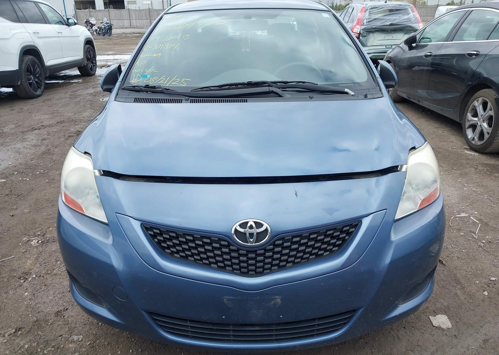 2009 TOYOTA YARIS