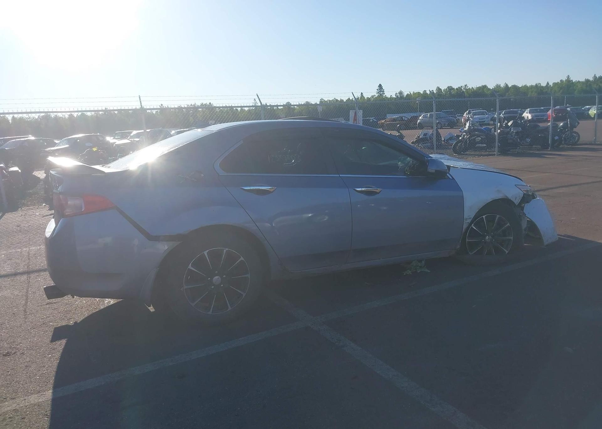 2011 ACURA TSX PREMIUM