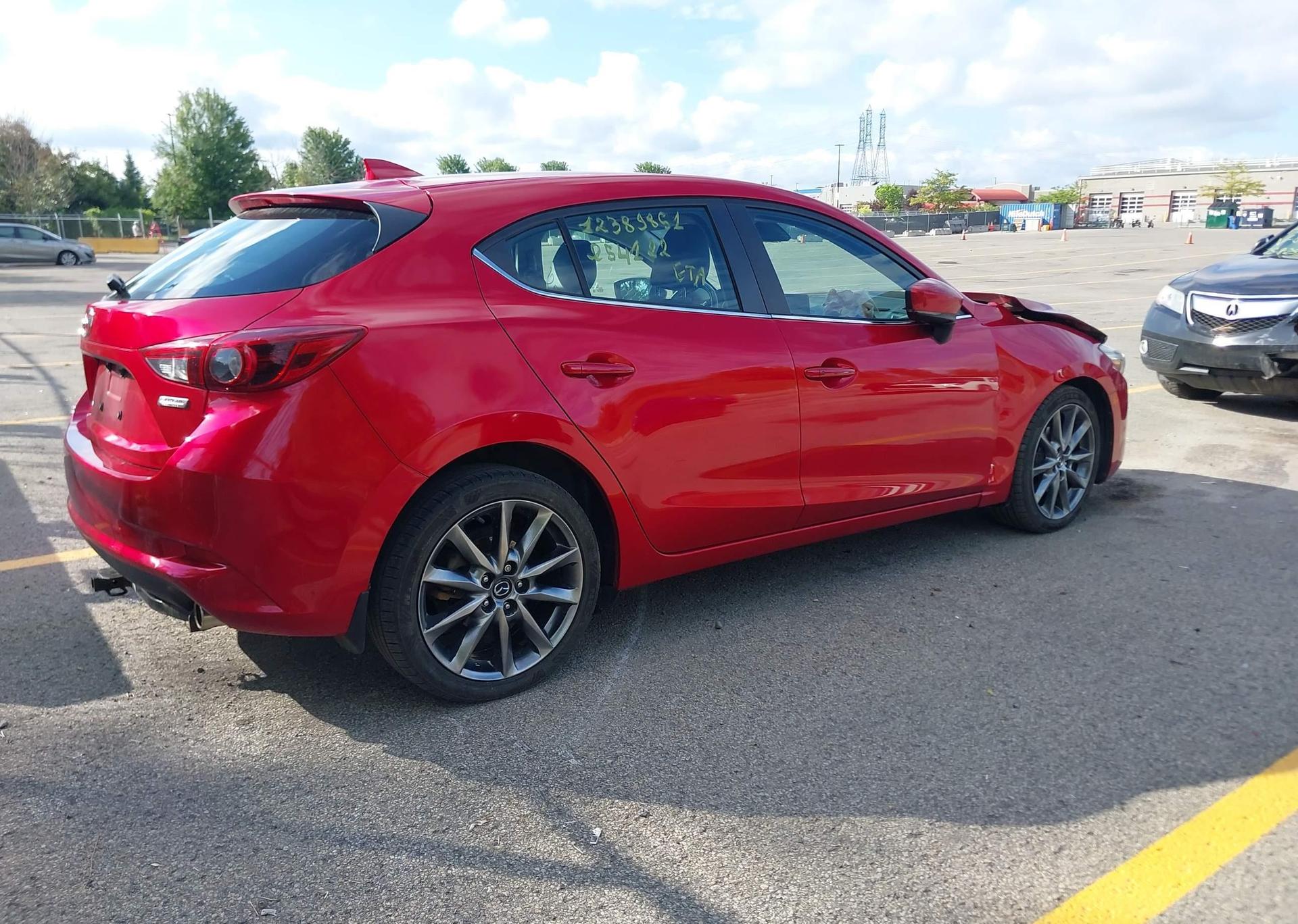 2018 MAZDA MAZDA3