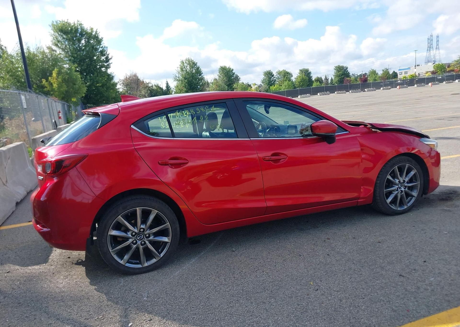 2018 MAZDA MAZDA3