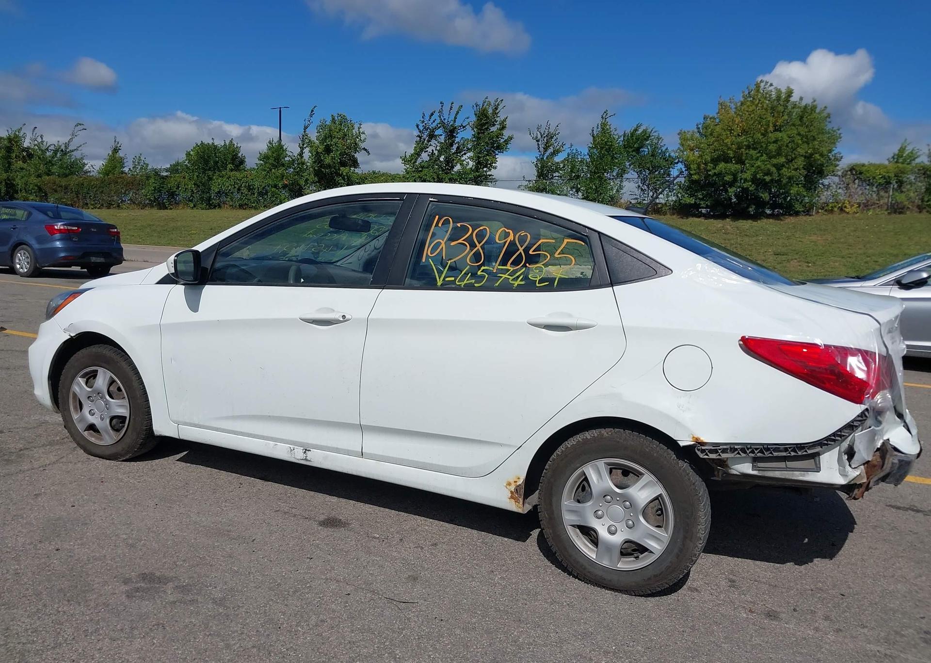 2013 HYUNDAI ACCENT