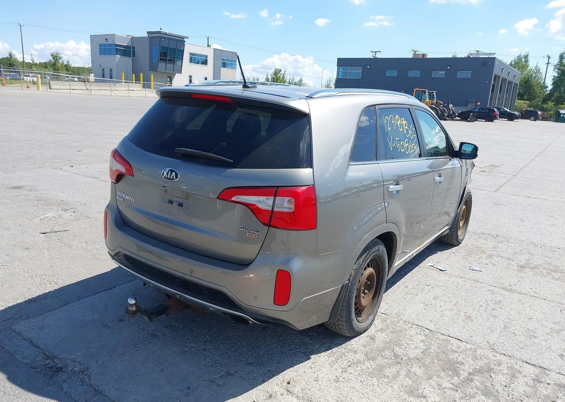 2014 KIA SORENTO