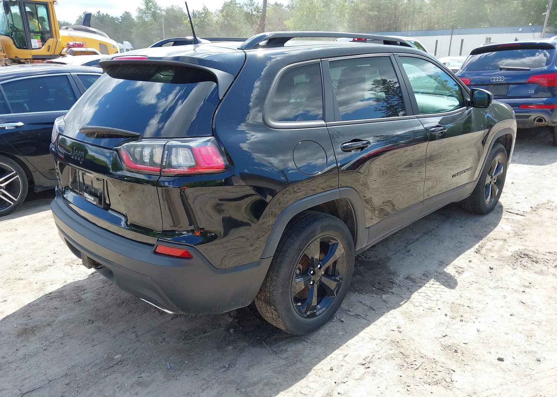 2022 JEEP CHEROKEE