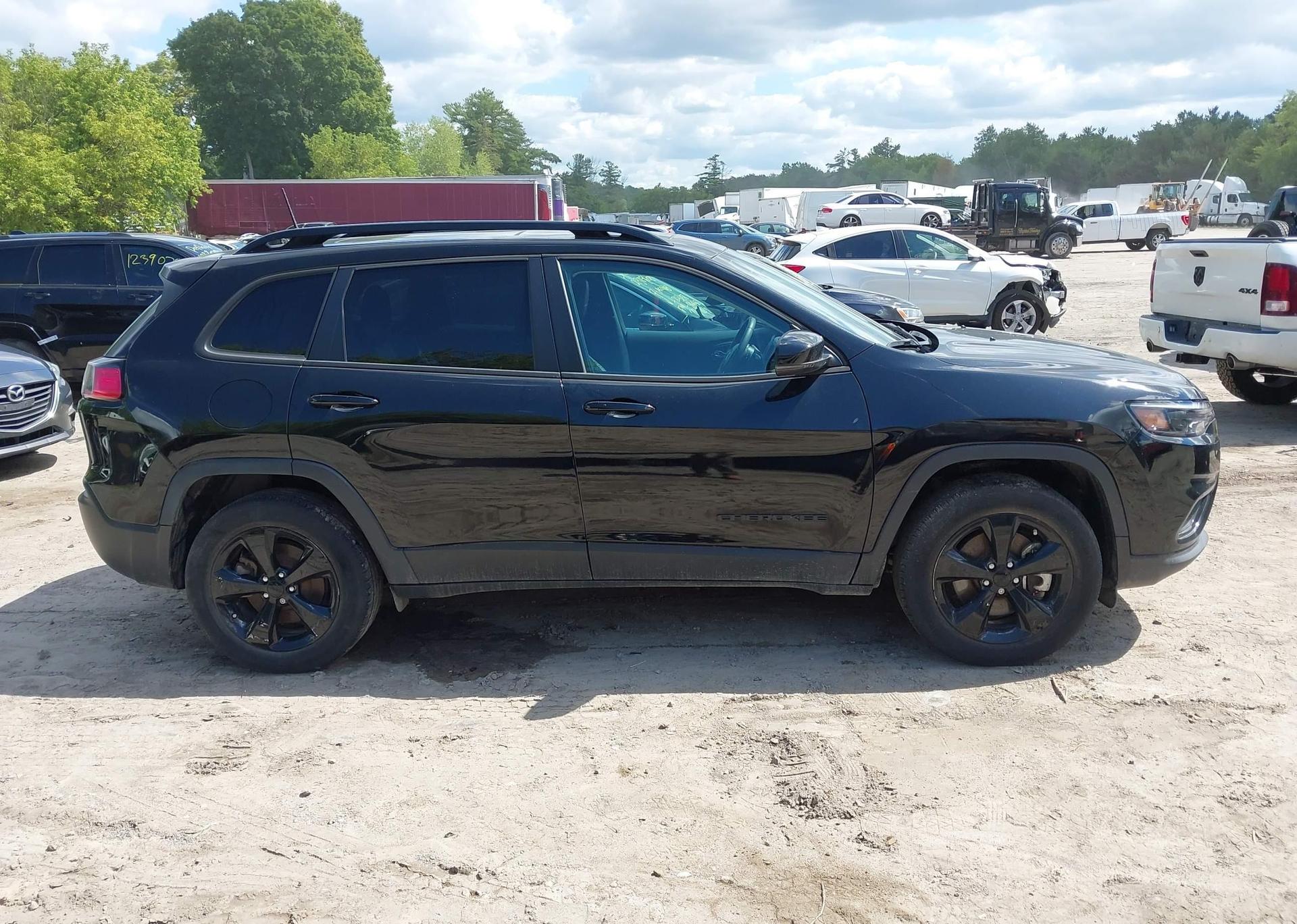 2022 JEEP CHEROKEE
