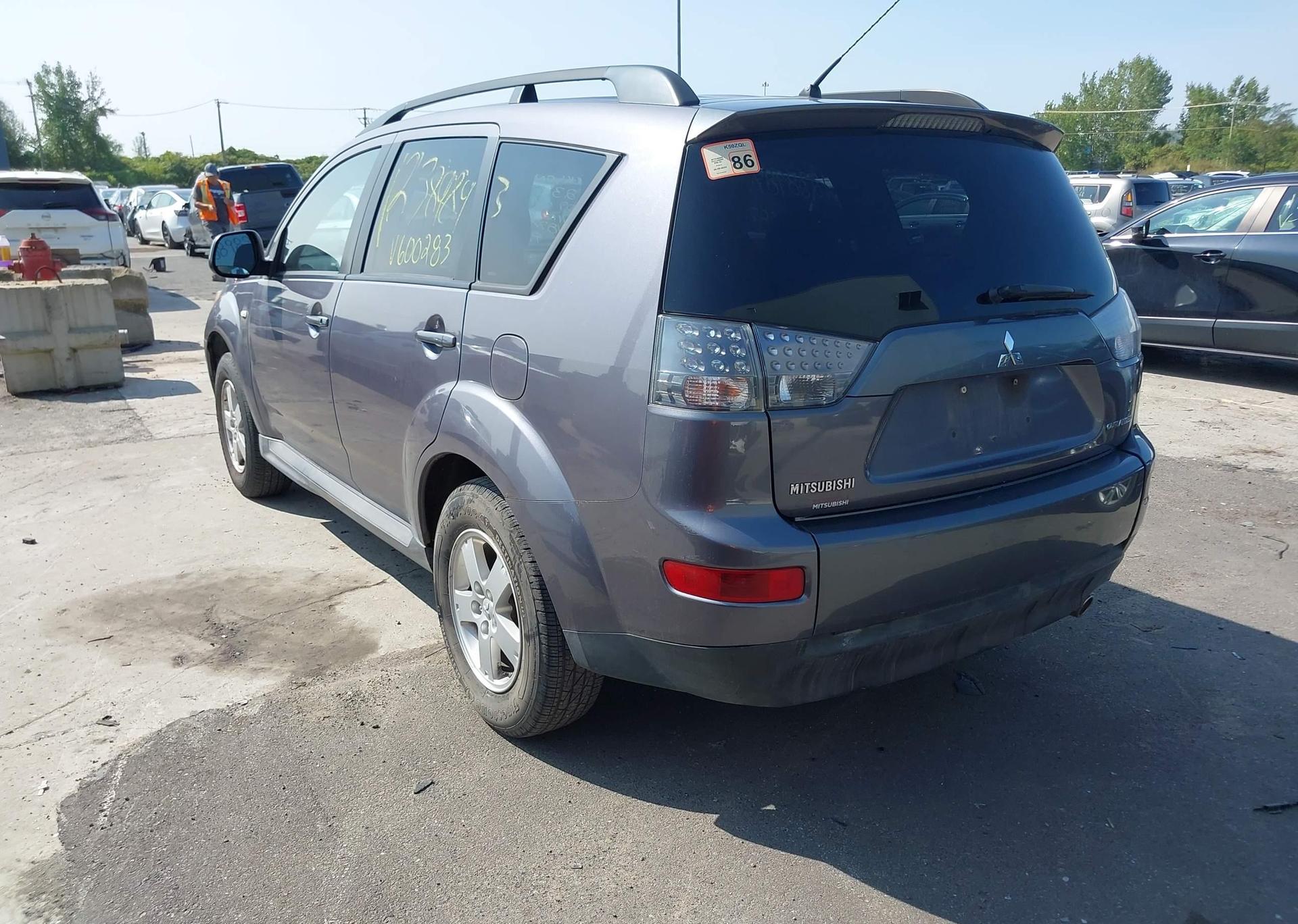 2009 MITSUBISHI OUTLANDER ES