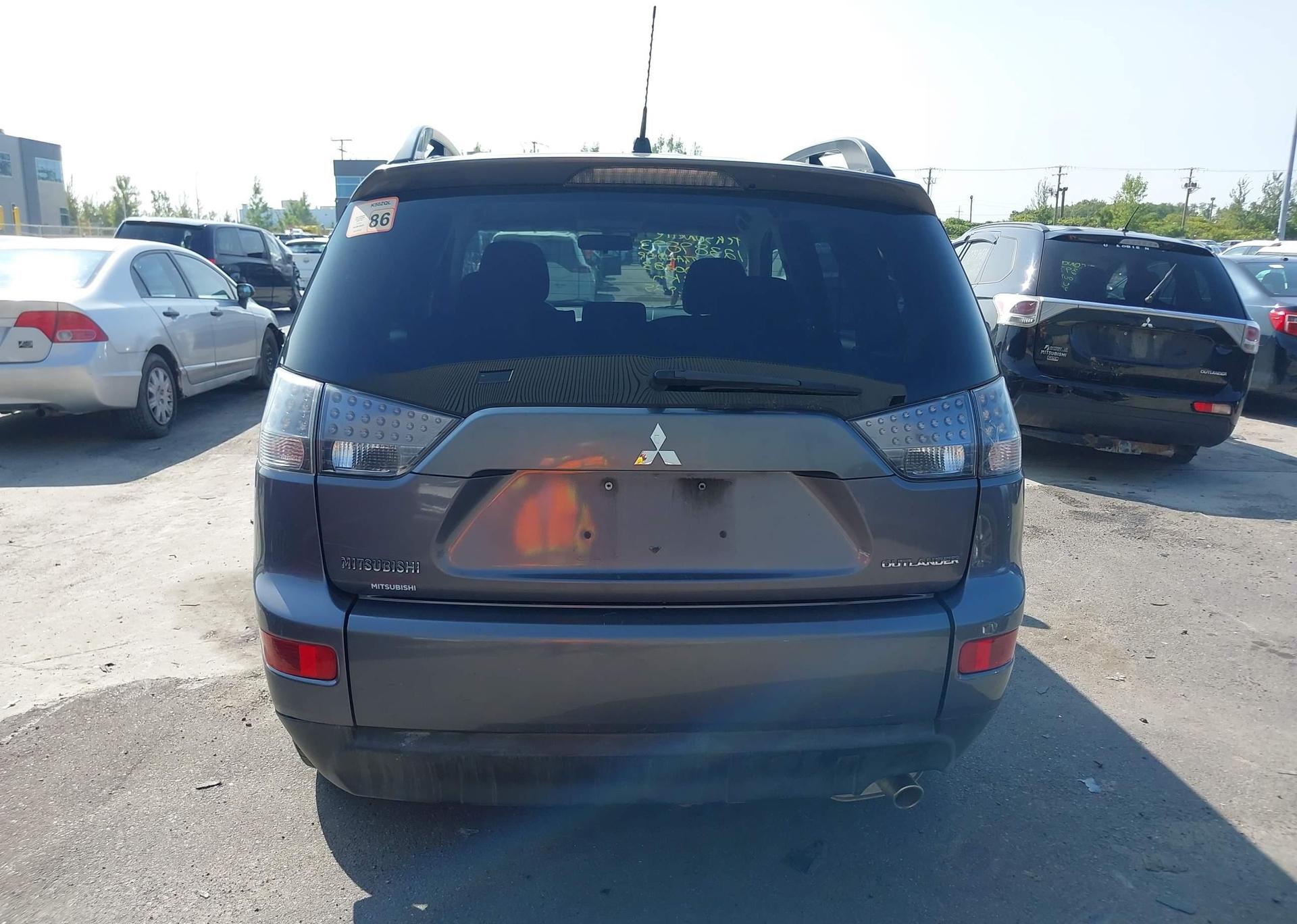 2009 MITSUBISHI OUTLANDER ES