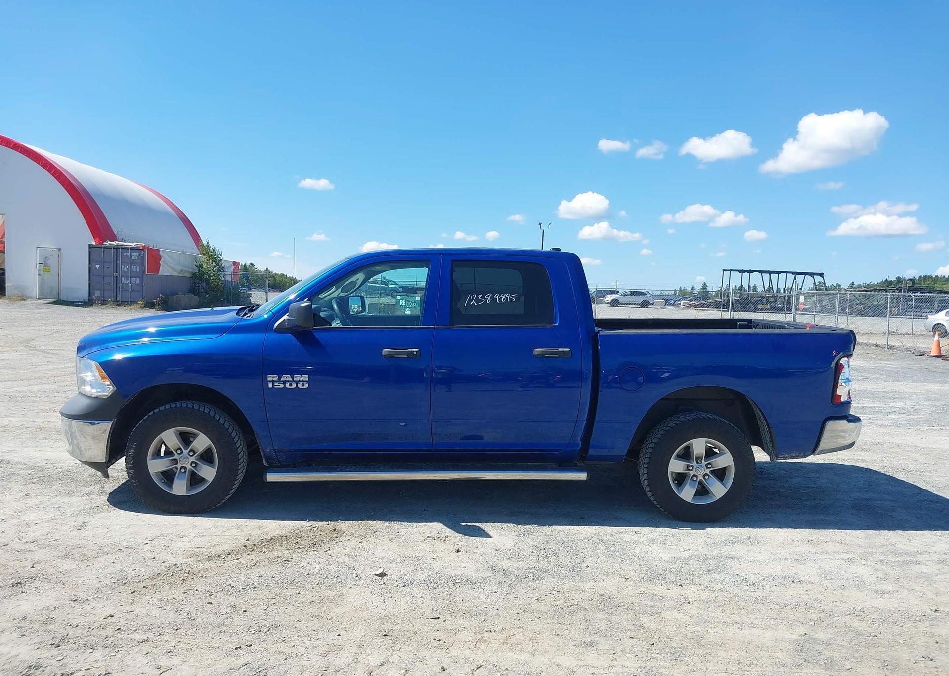 2017 RAM 1500 ST