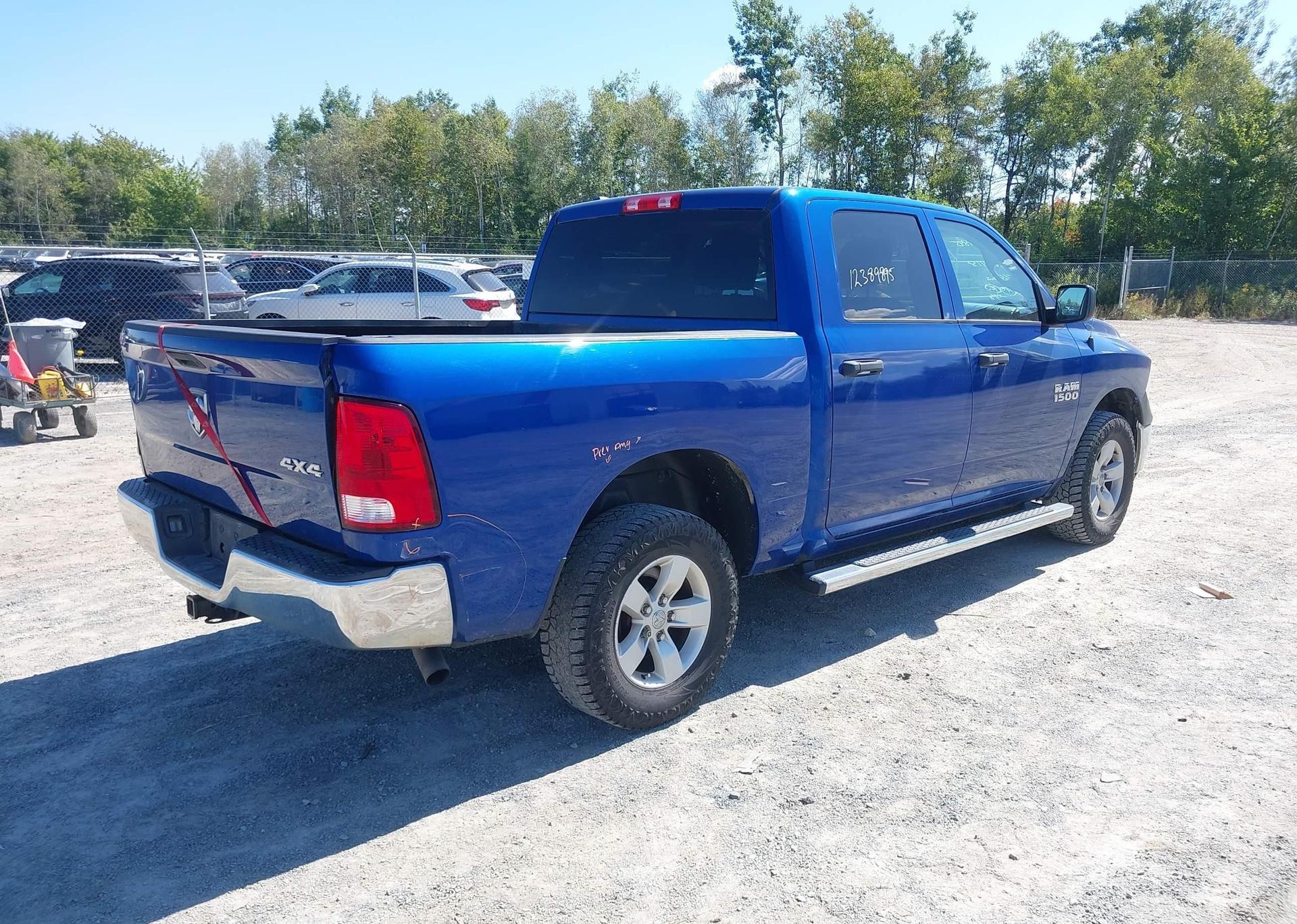 2017 RAM 1500 ST