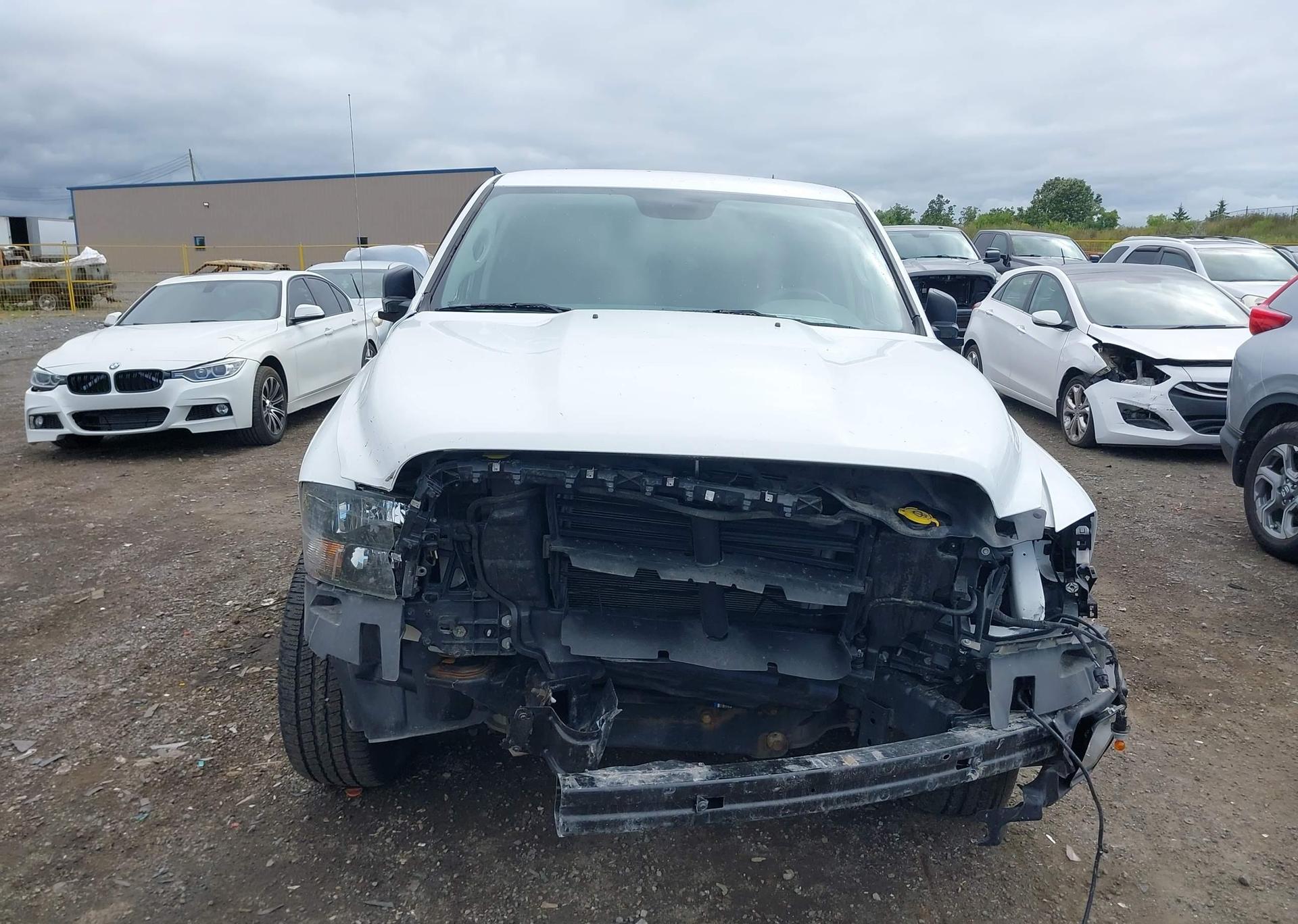 2019 RAM 1500 CLASSIC TRADESMAN