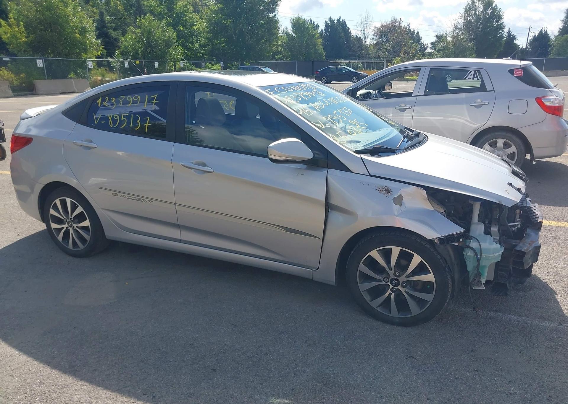 2015 HYUNDAI ACCENT GLS