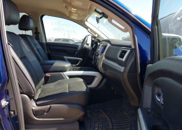 2017 NISSAN TITAN PLATINUM RESERVE