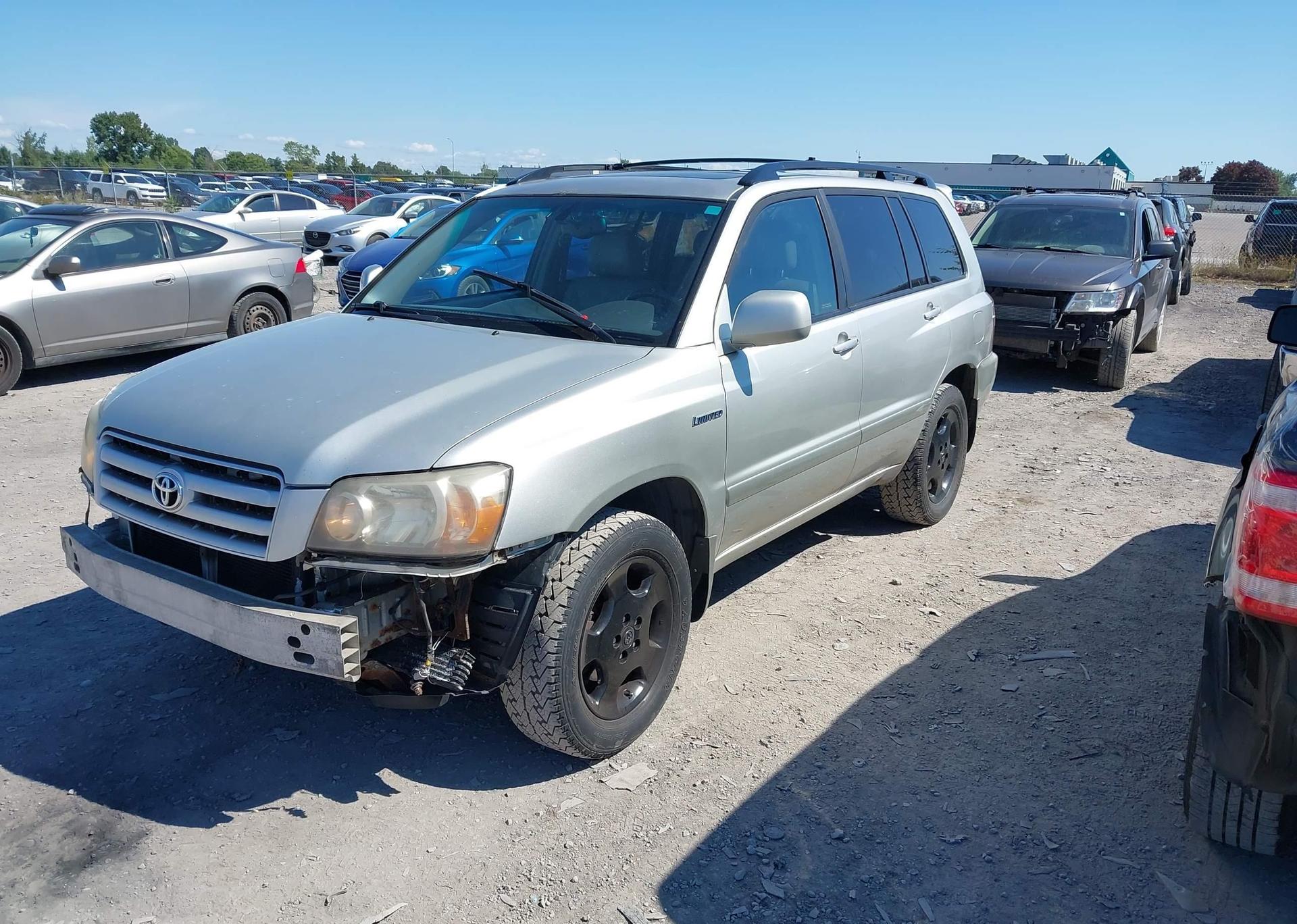 2004 TOYOTA HIGHLANDER