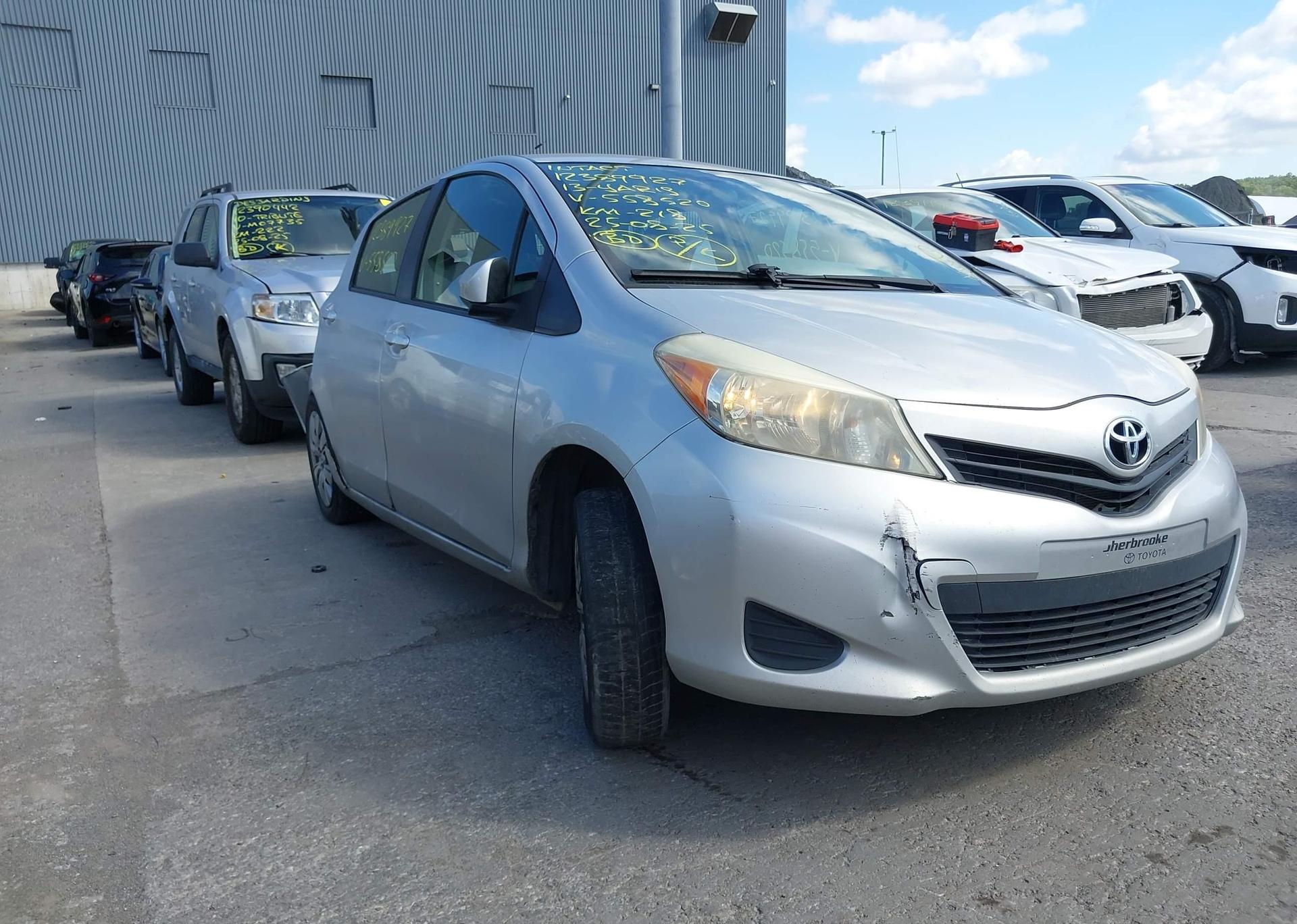 2013 TOYOTA YARIS