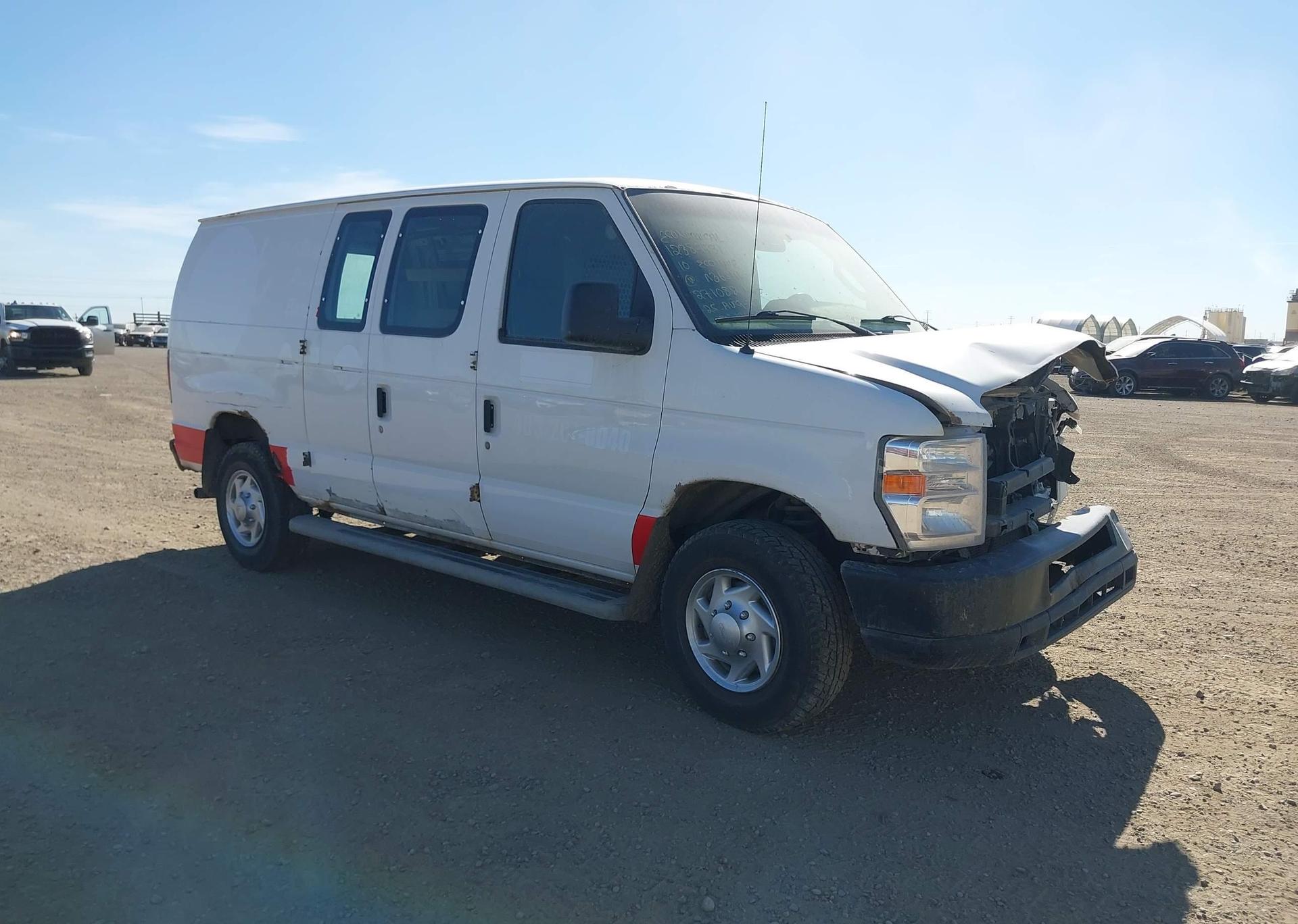 2010 FORD ECONOLINE