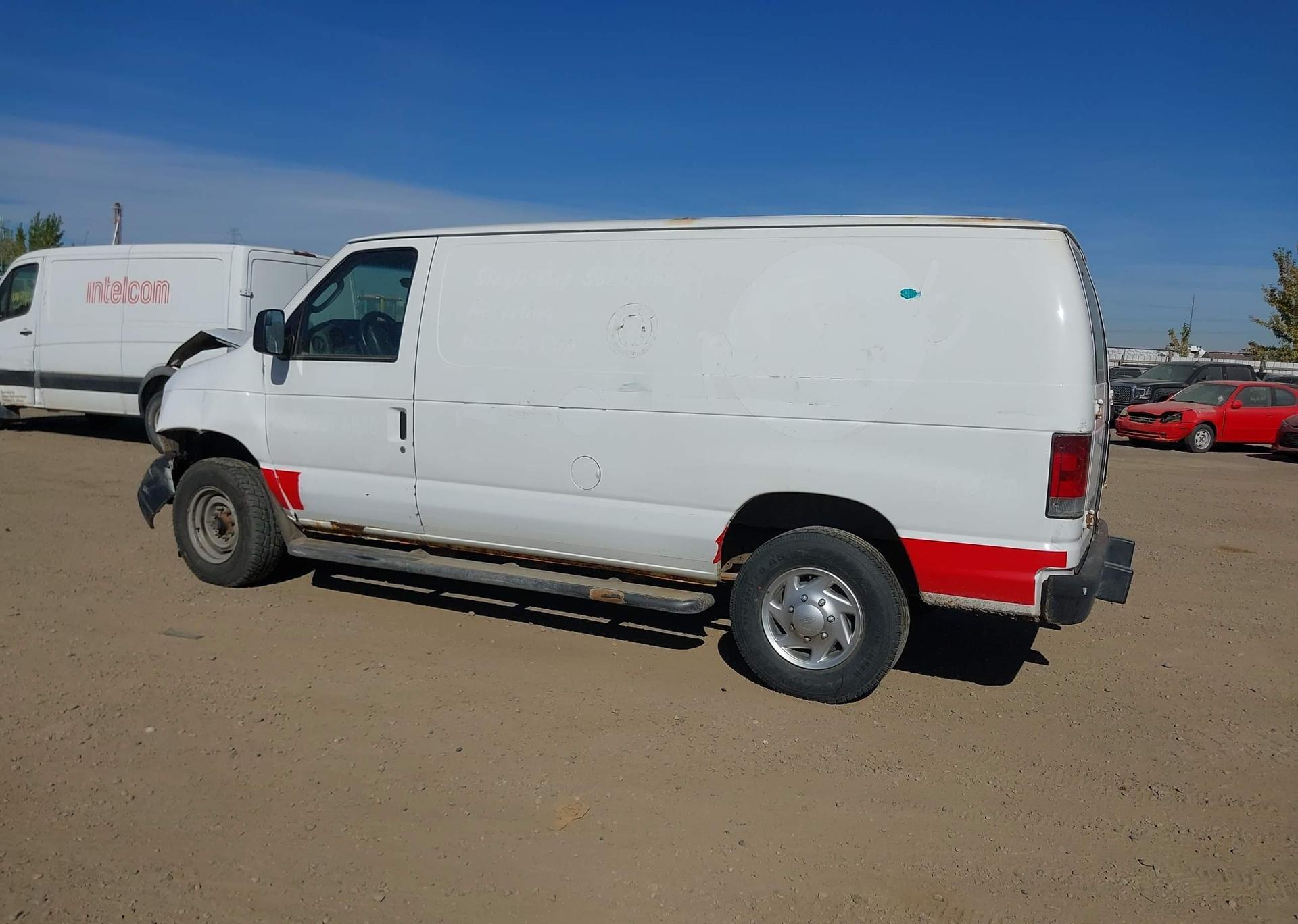 2010 FORD ECONOLINE