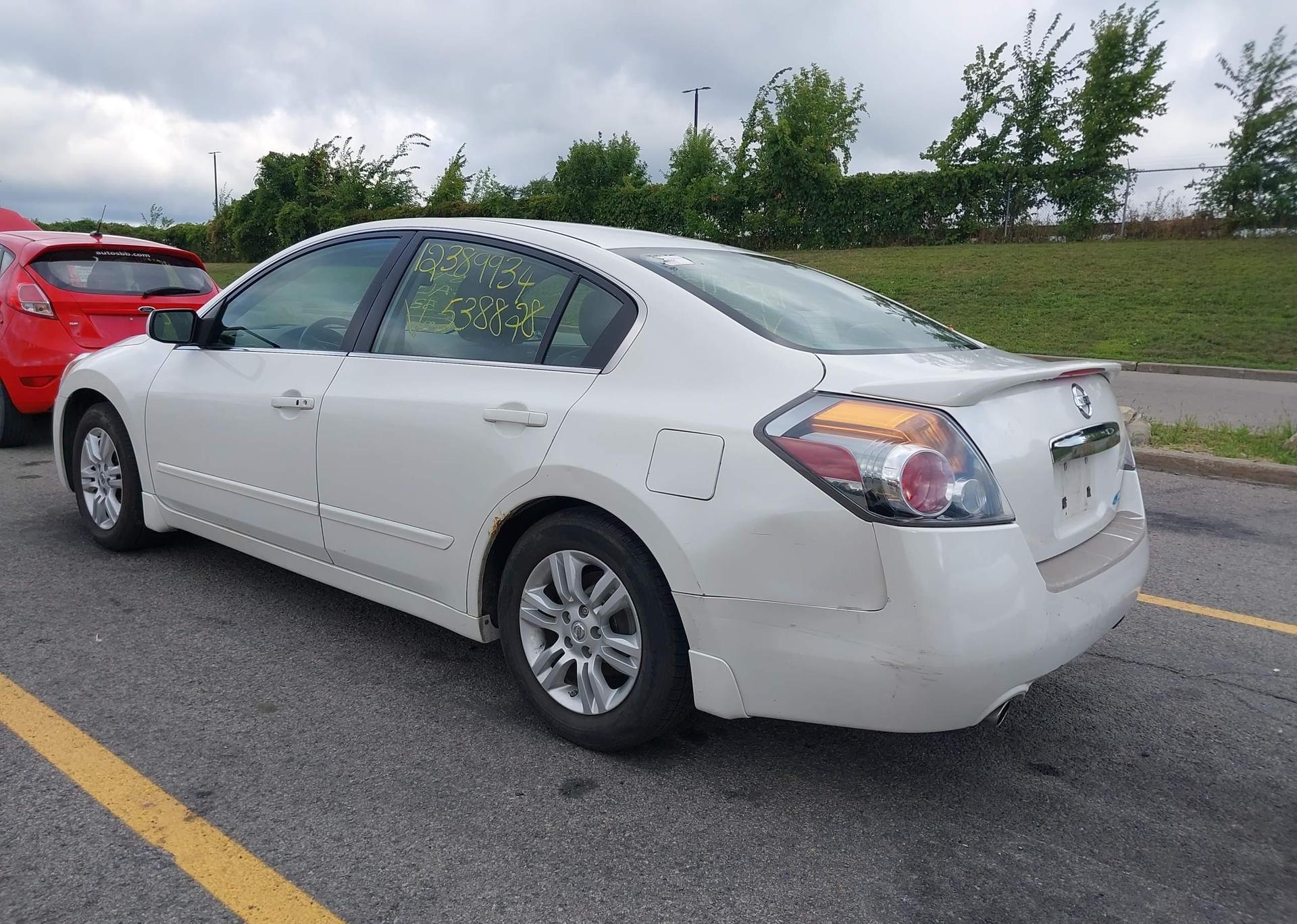 2012 NISSAN ALTIMA