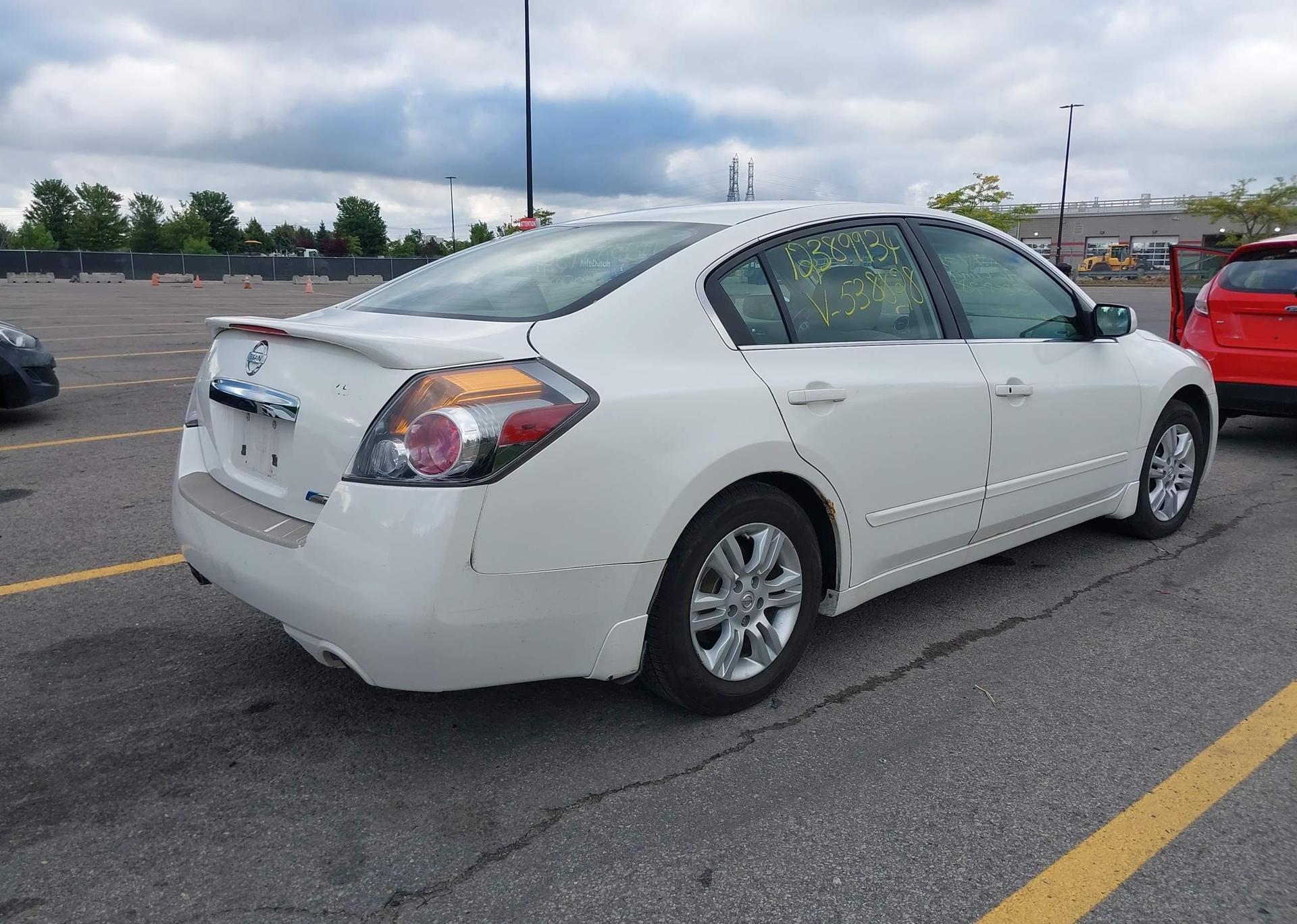2012 NISSAN ALTIMA