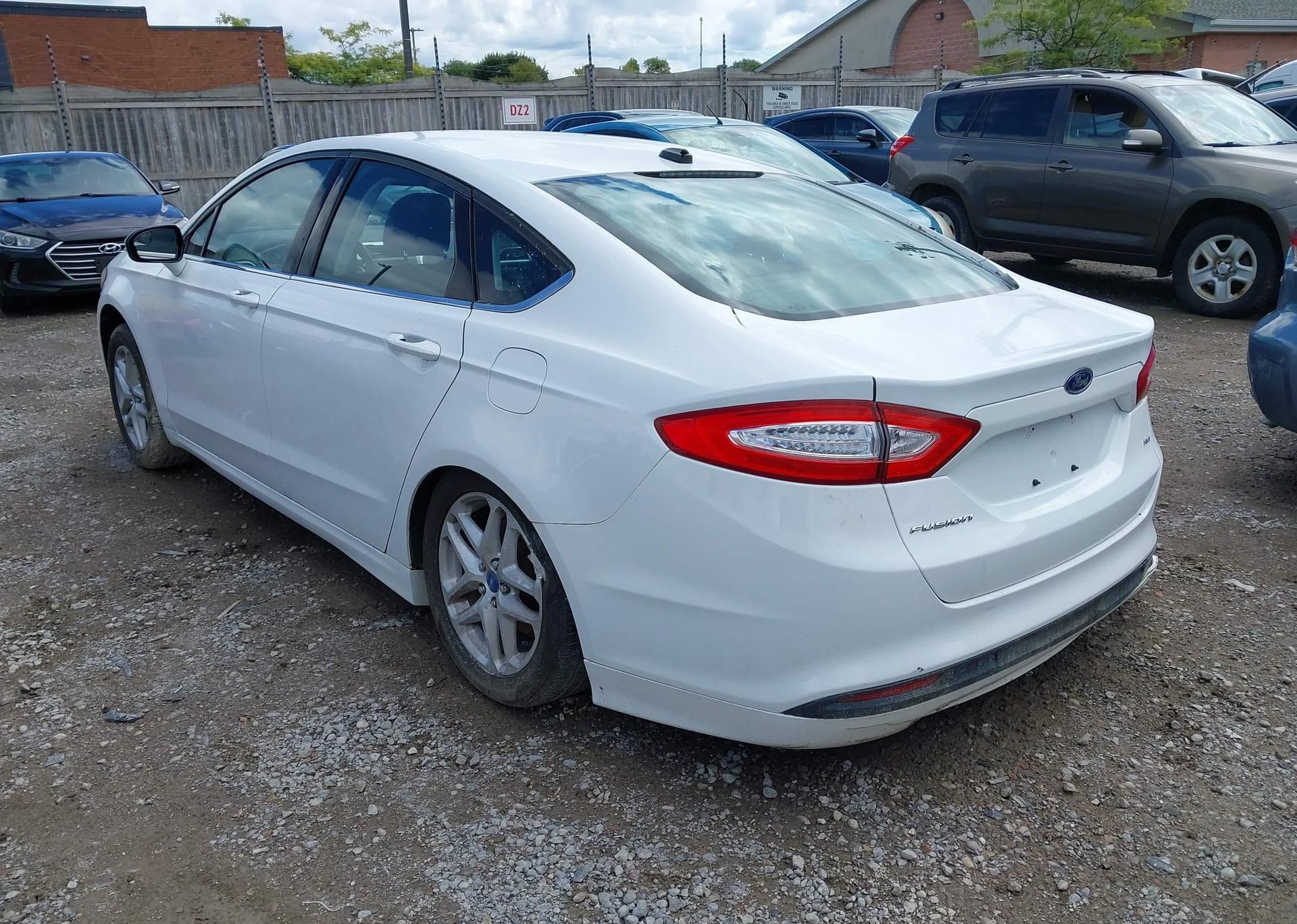 2014 FORD FUSION SE