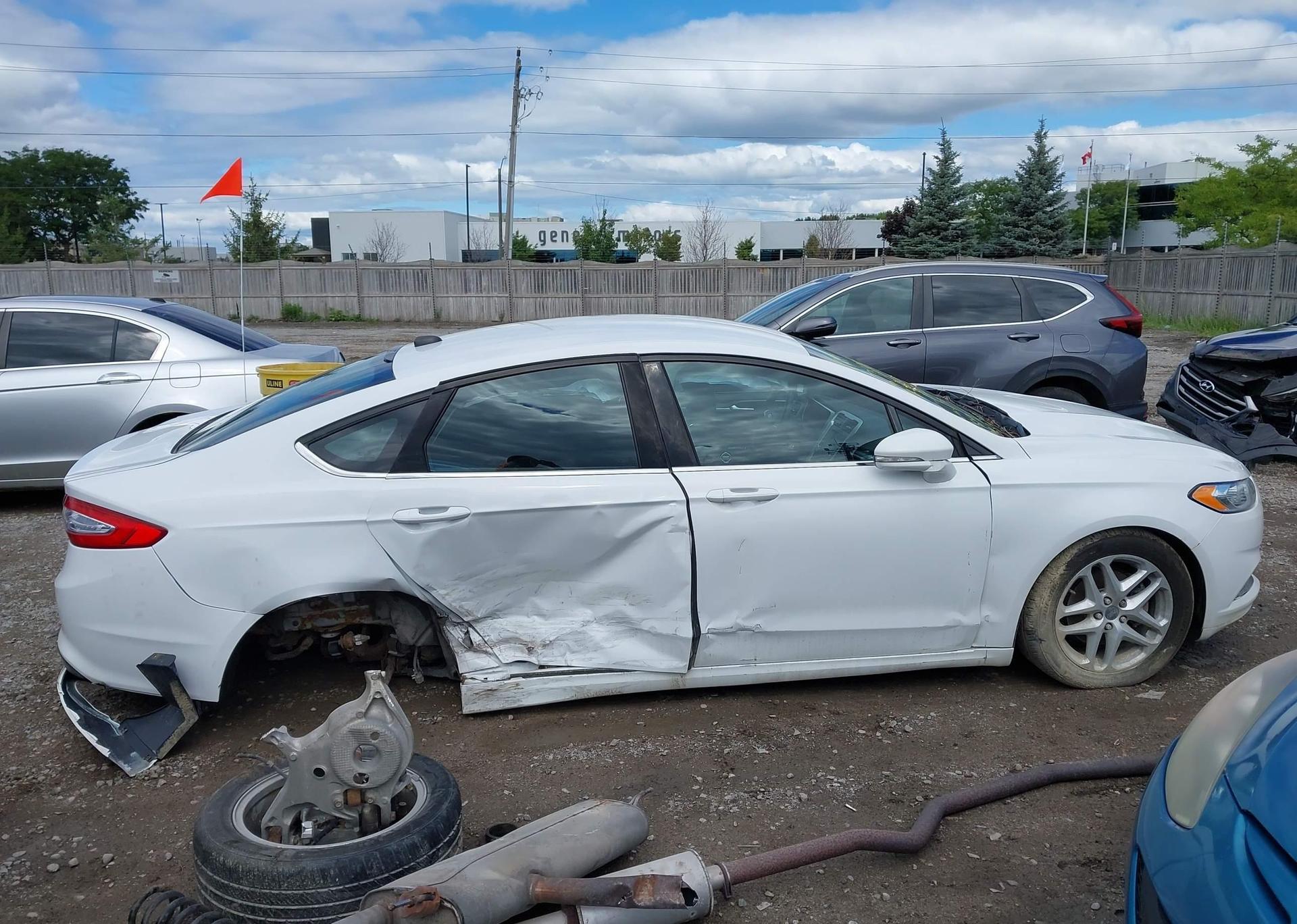 2014 FORD FUSION SE