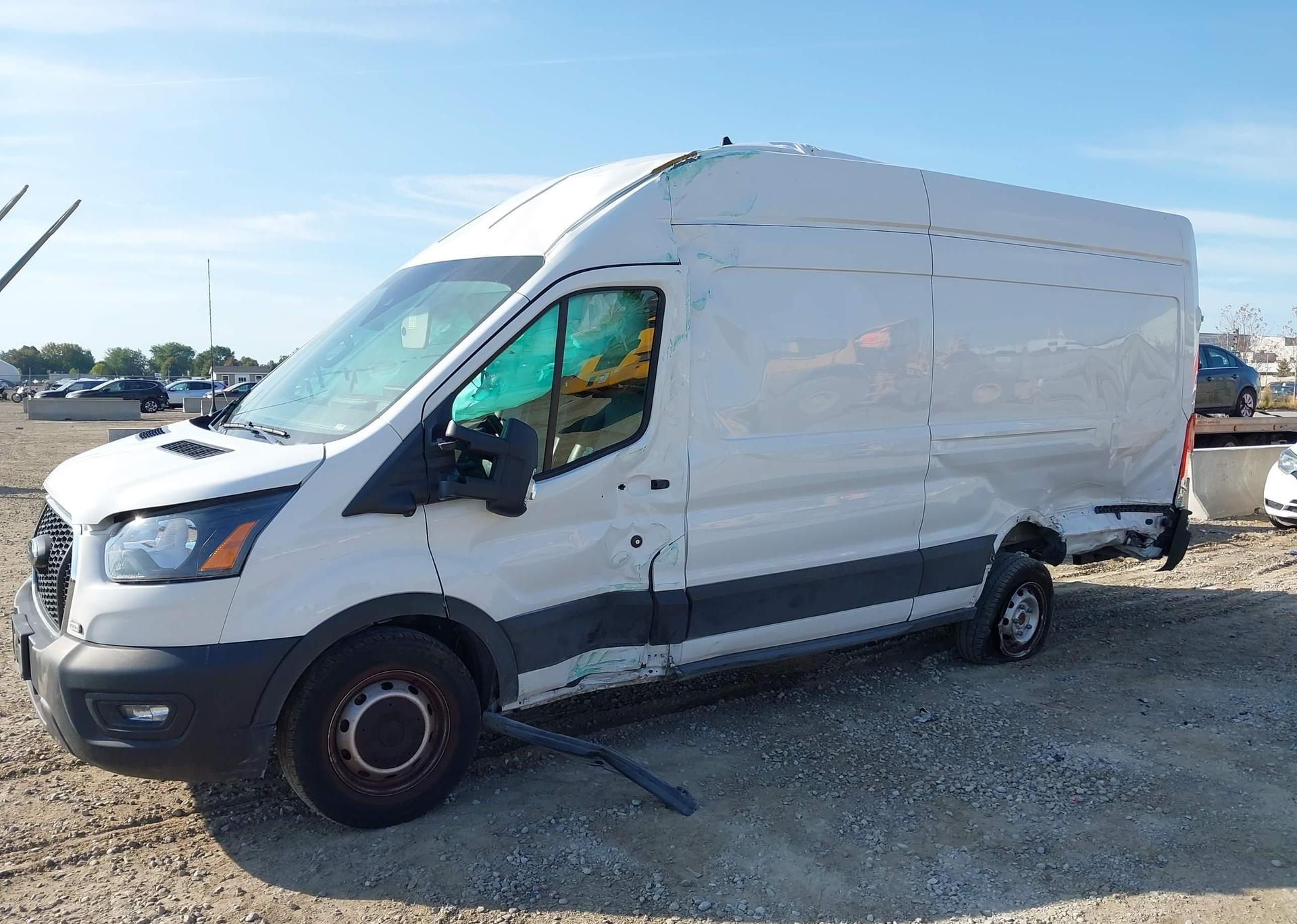 2024 FORD transit t-250