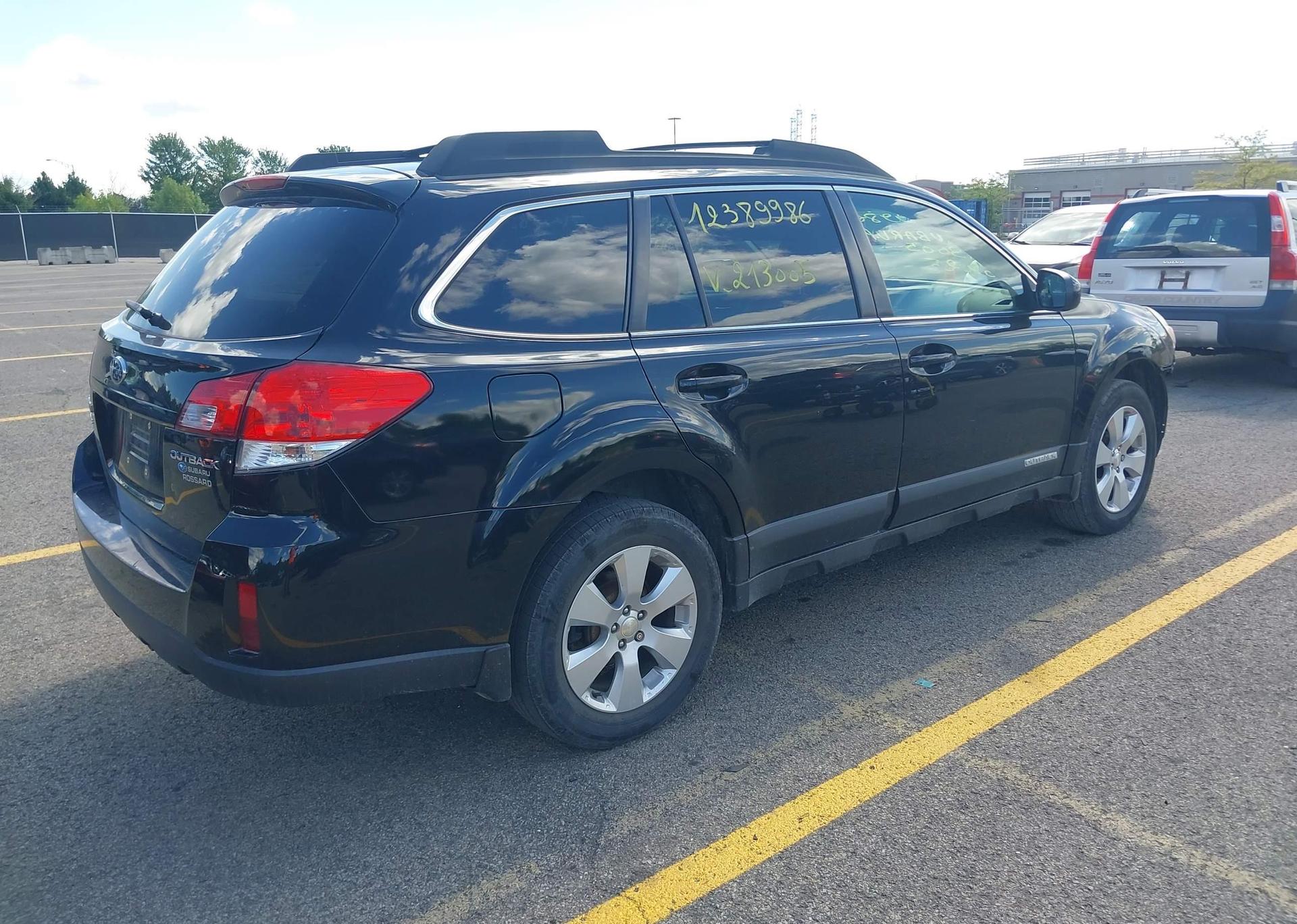 2012 SUBARU OUTBACK 2.5I LIMITED PACKAGE