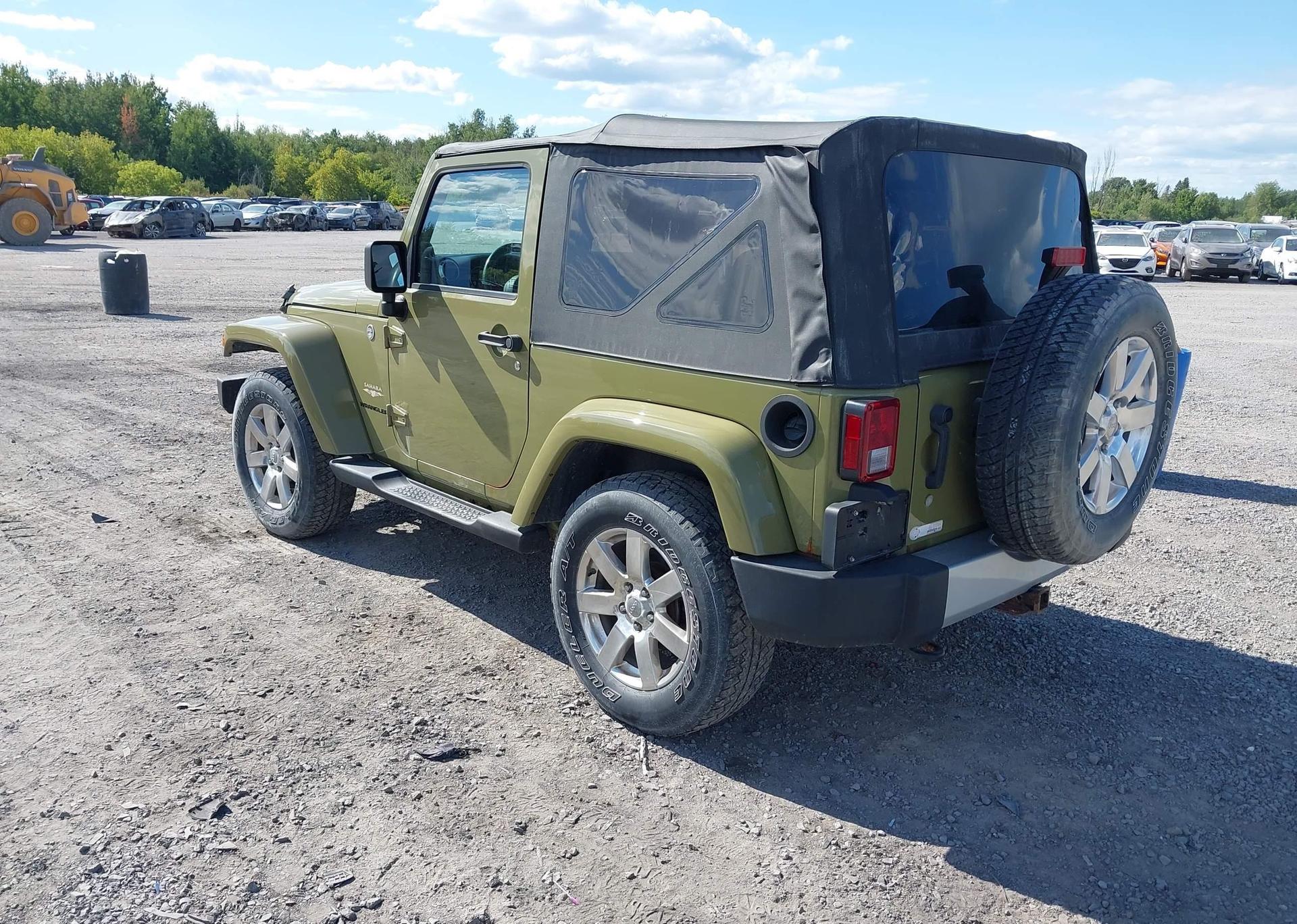 2013 JEEP WRANGLER SAHARA