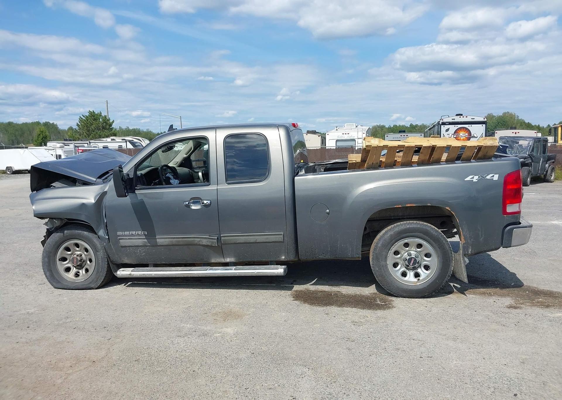 2011 GMC SIERRA K1500 SL