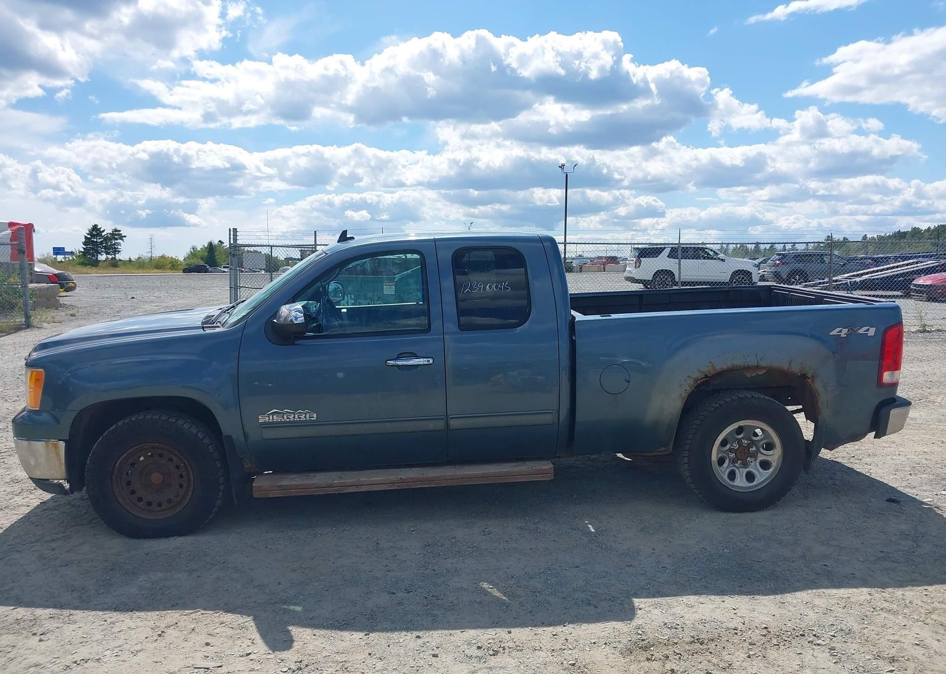 2011 GMC SIERRA 1500 SL