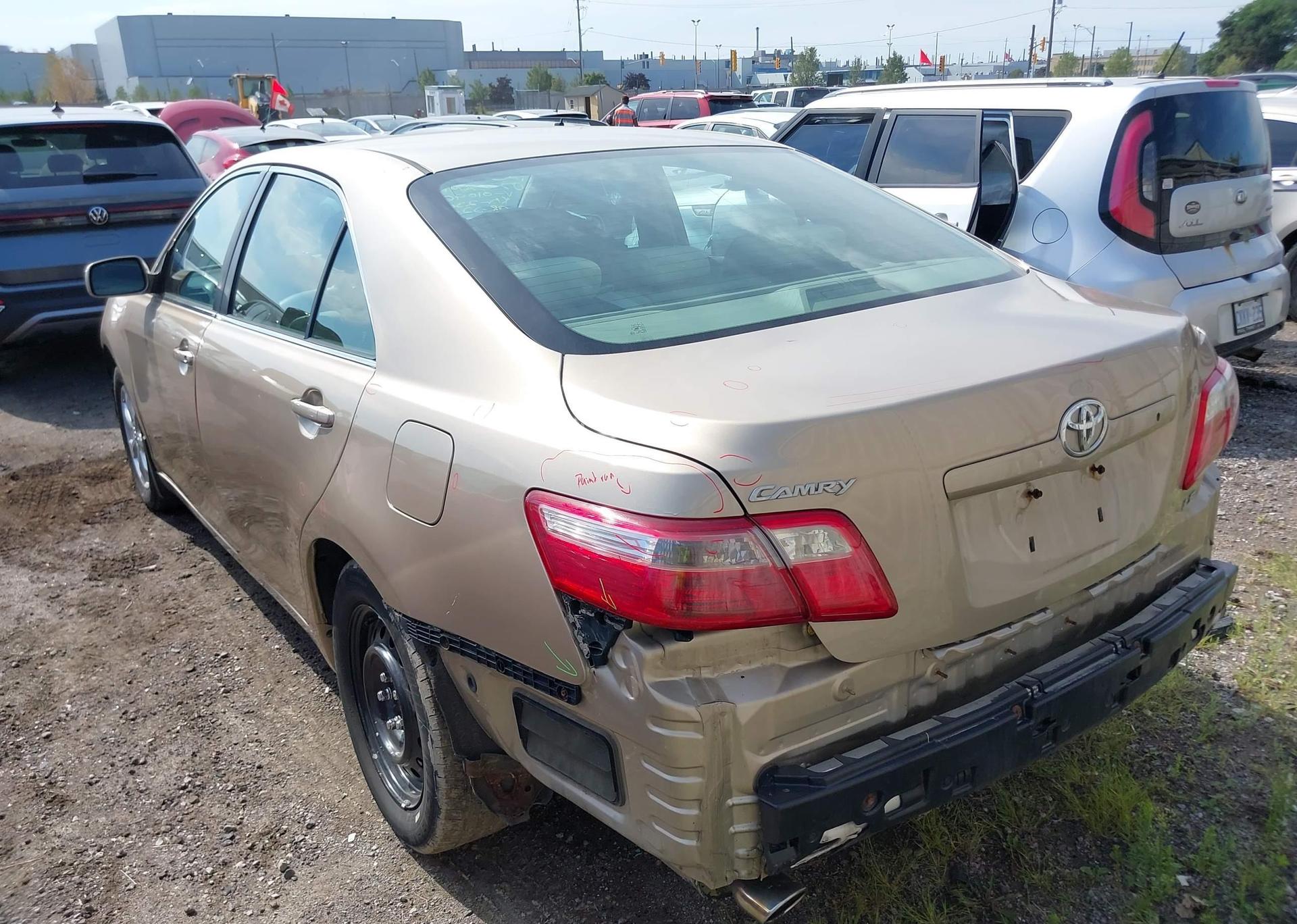 2007 TOYOTA CAMRY LE