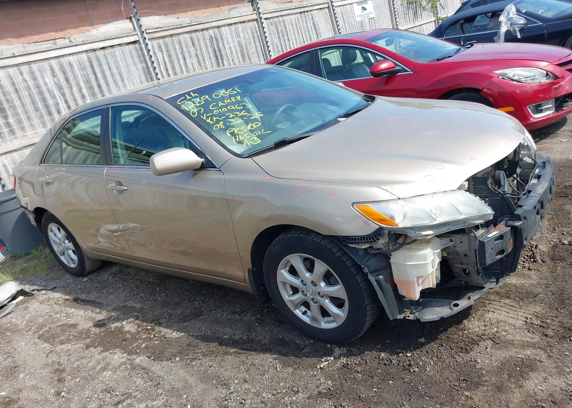 2007 TOYOTA CAMRY LE