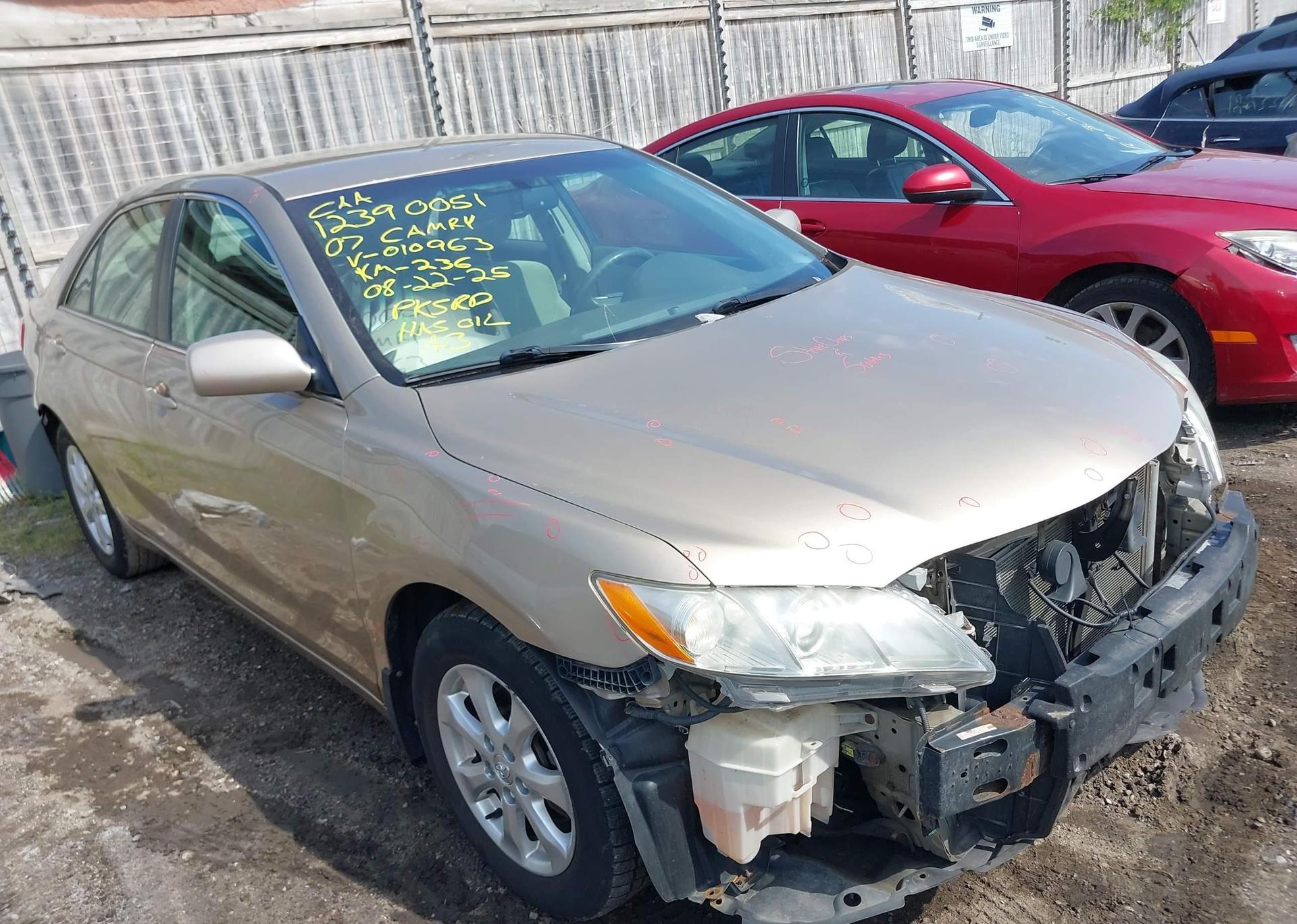 2007 TOYOTA CAMRY LE