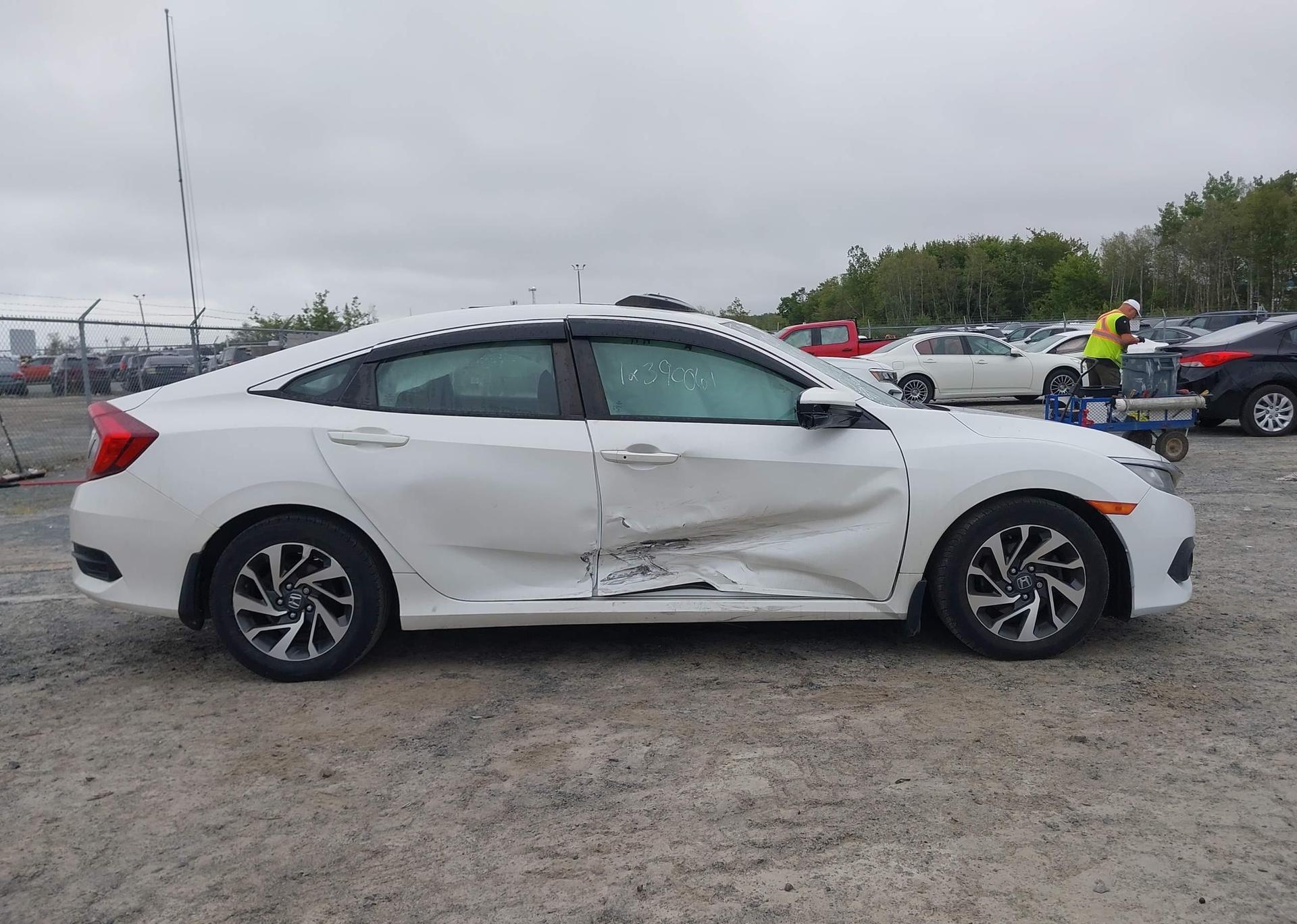 2018 HONDA CIVIC EX 4DR
