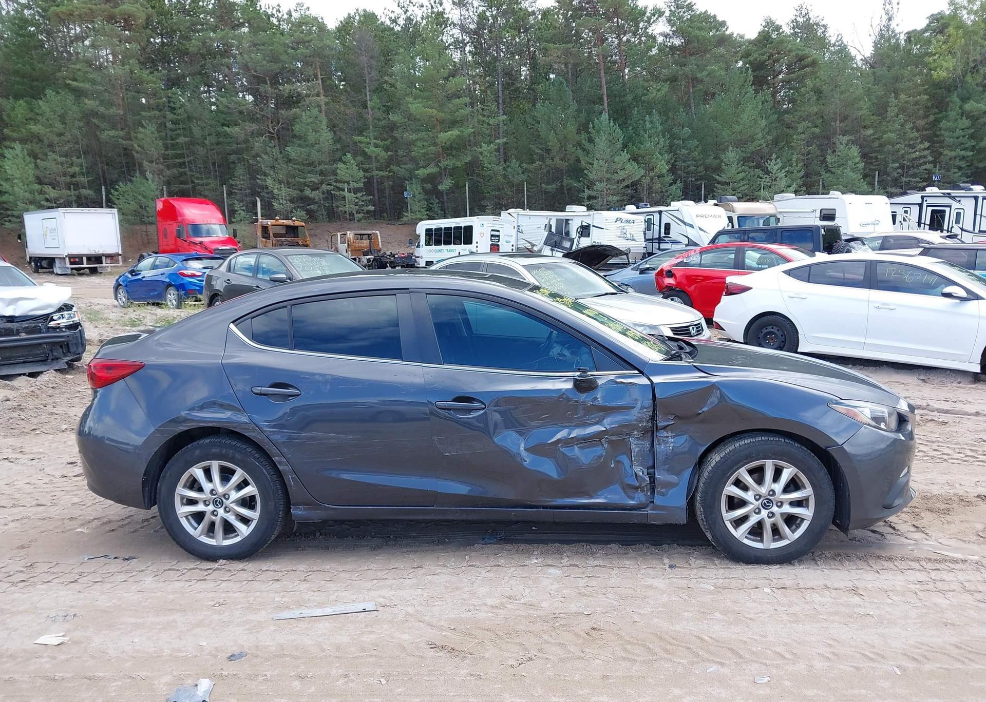 2016 MAZDA 3 TOURING