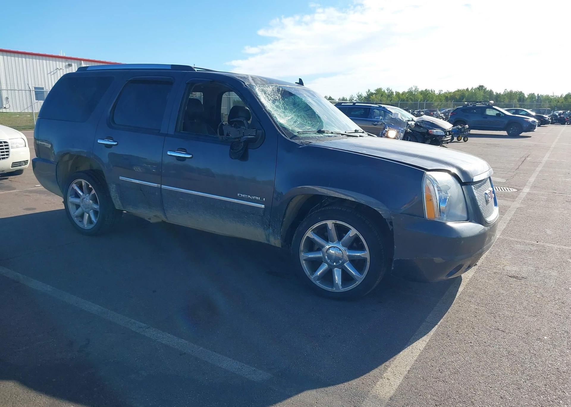 2010 GMC YUKON DENALI