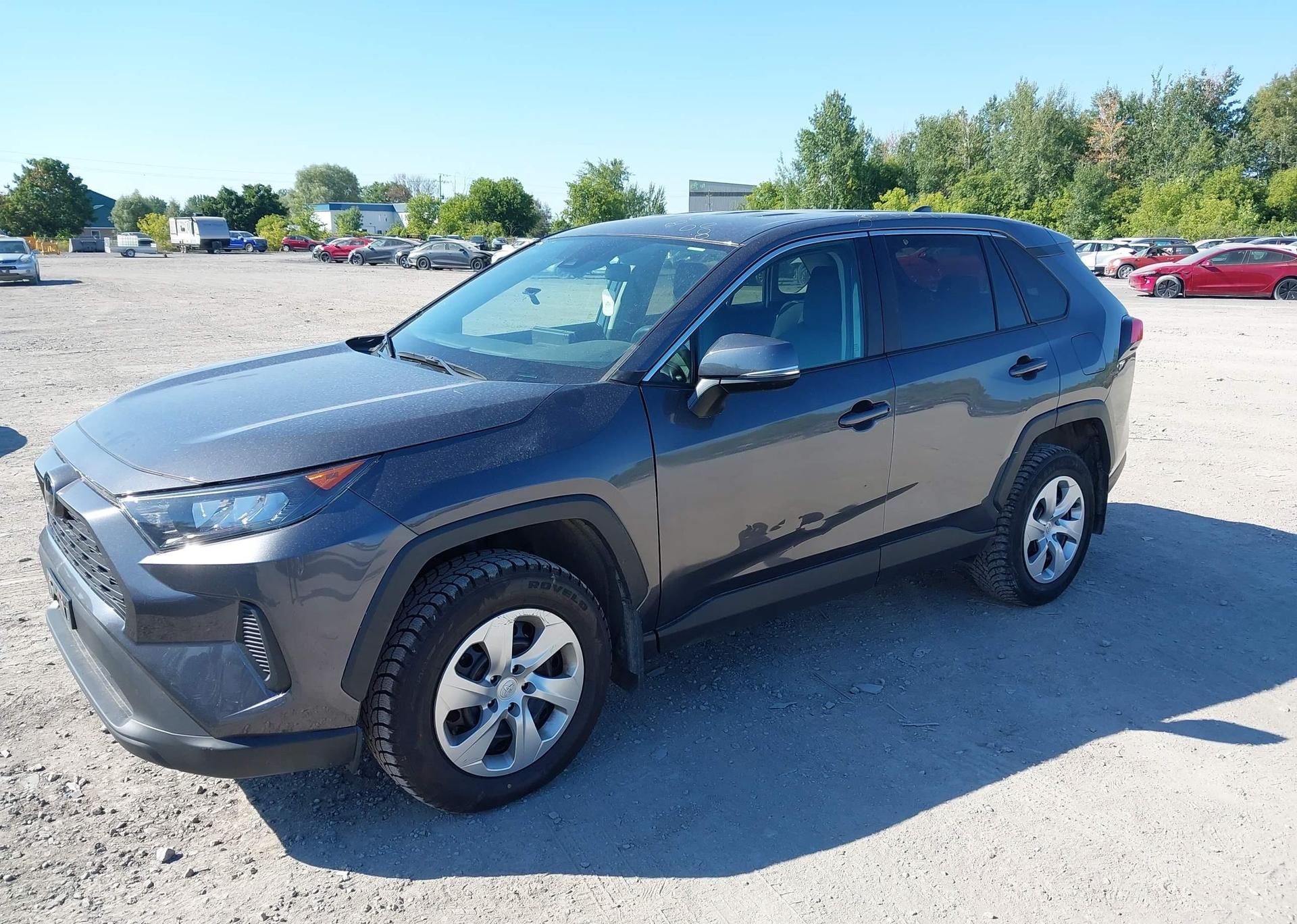2022 TOYOTA RAV4 LE