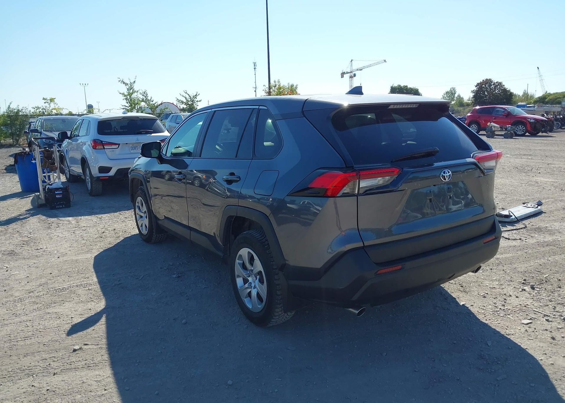 2022 TOYOTA RAV4 LE