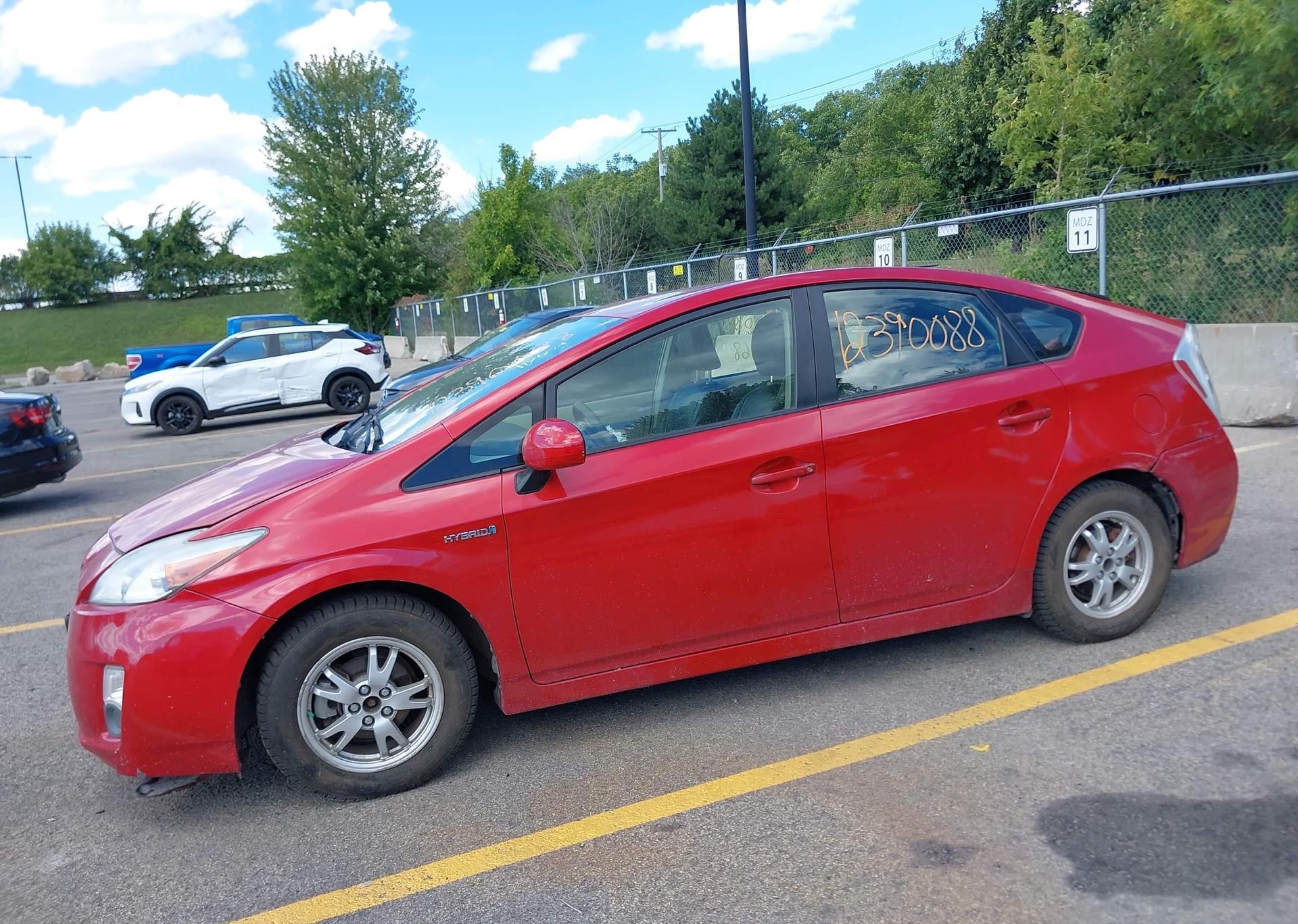 2010 TOYOTA PRIUS