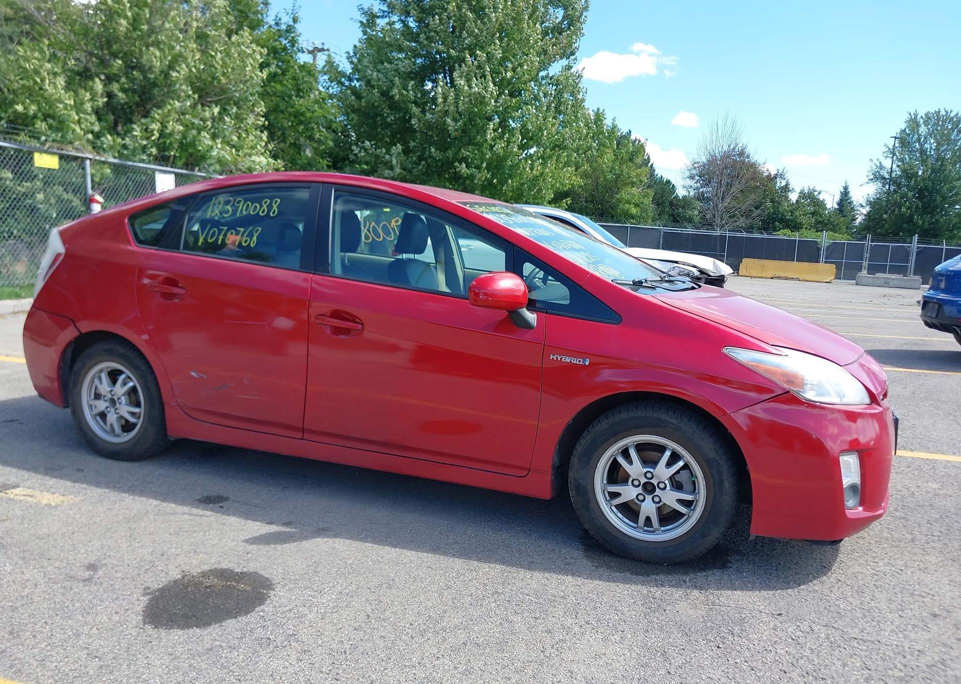 2010 TOYOTA PRIUS