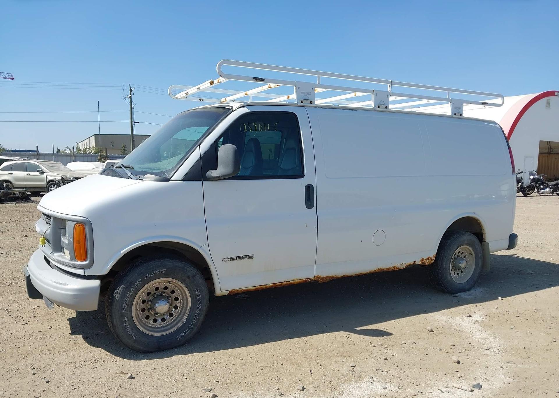 2002 CHEVROLET EXPRESS STANDARD