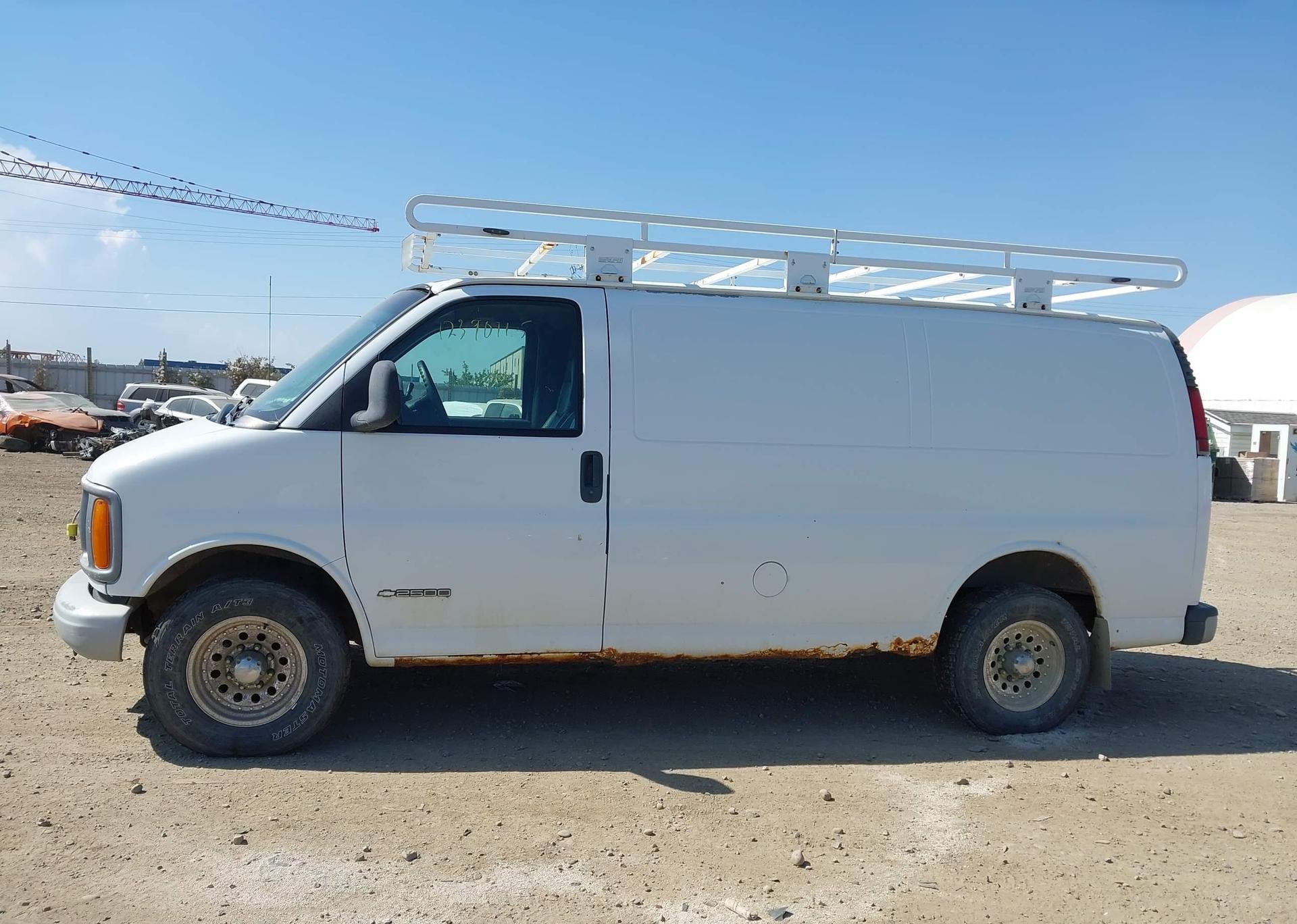 2002 CHEVROLET EXPRESS STANDARD