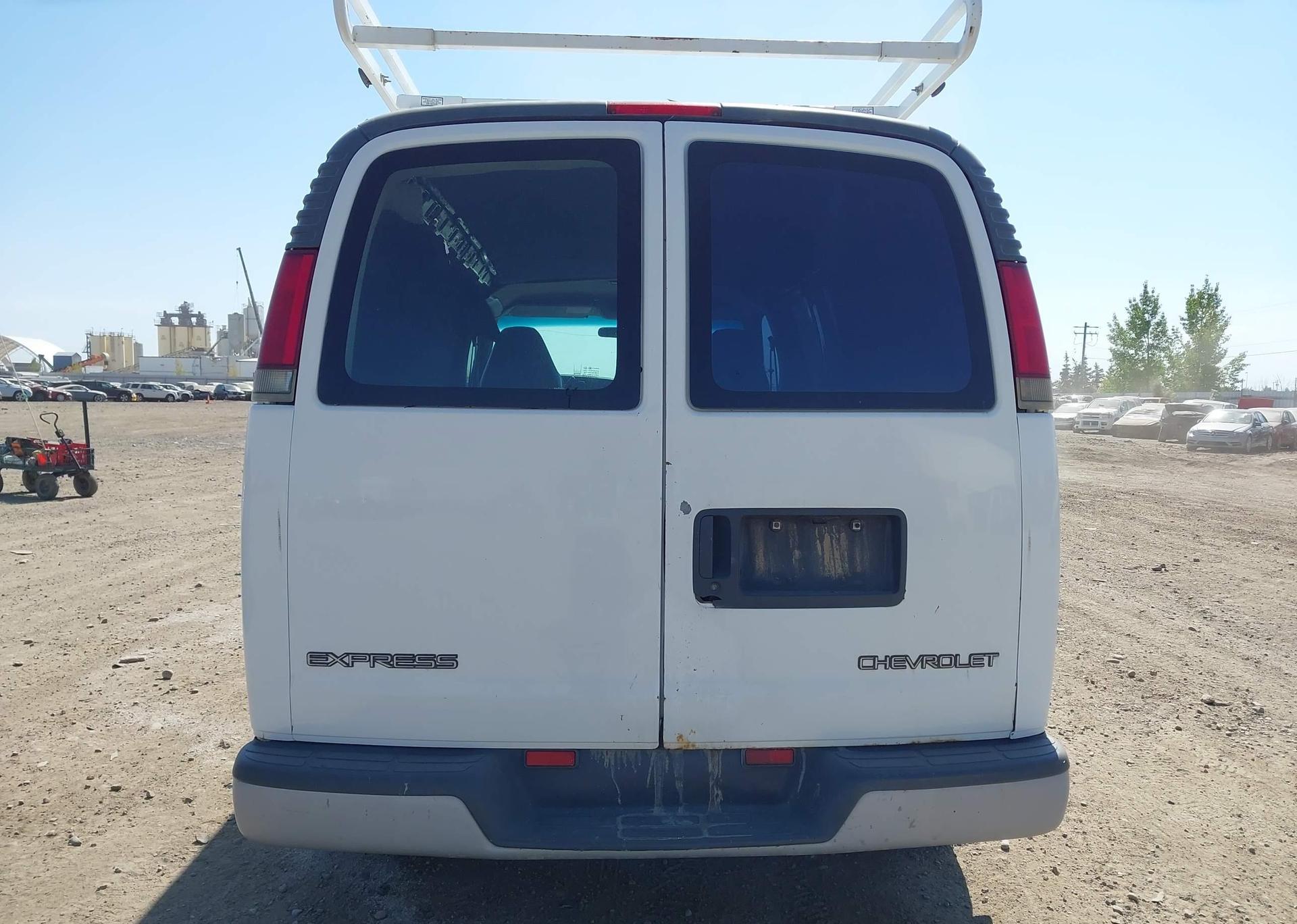 2002 CHEVROLET EXPRESS STANDARD