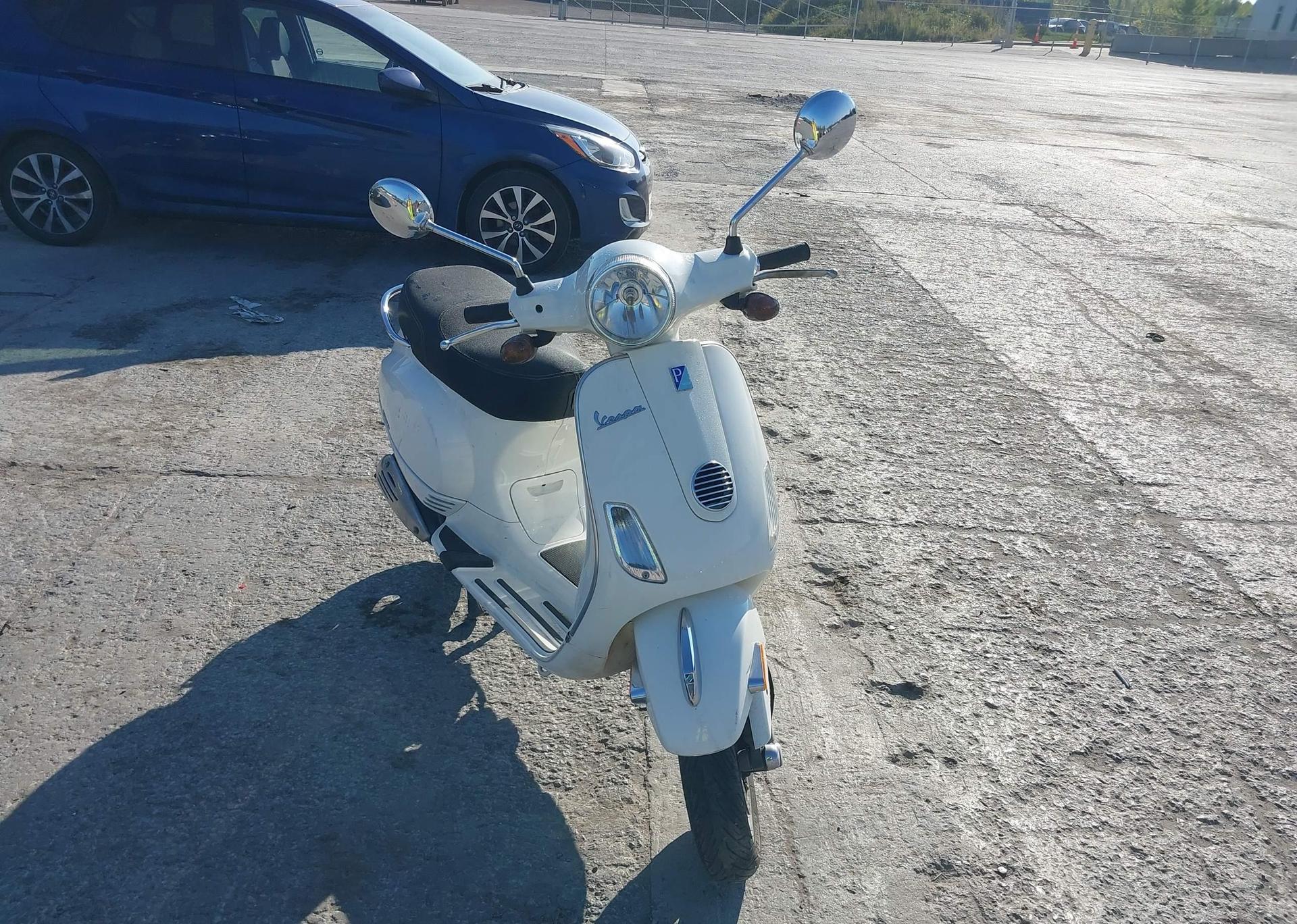 2012 VESPA LX 50
