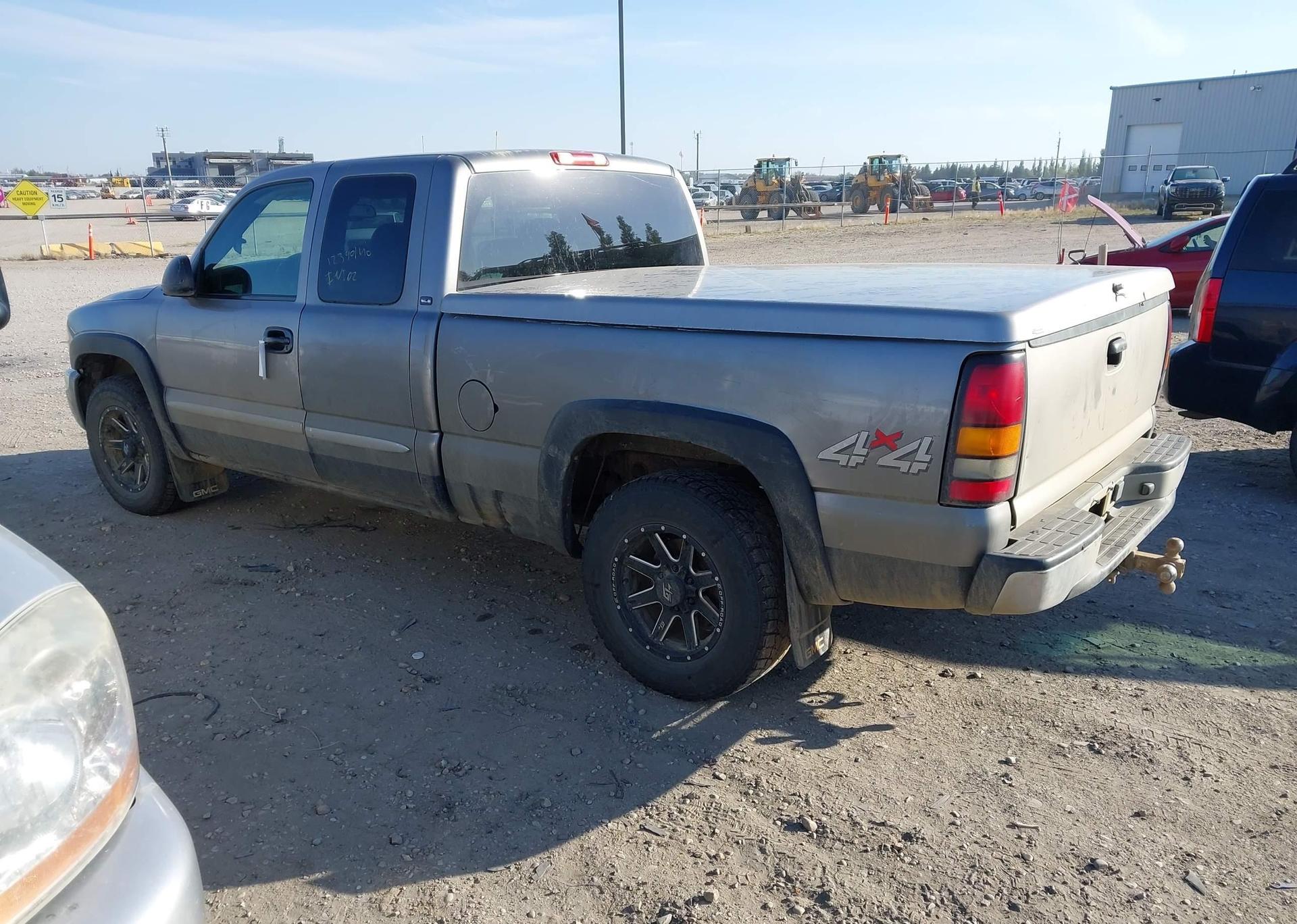 2006 GMC SIERRA 1500 SL