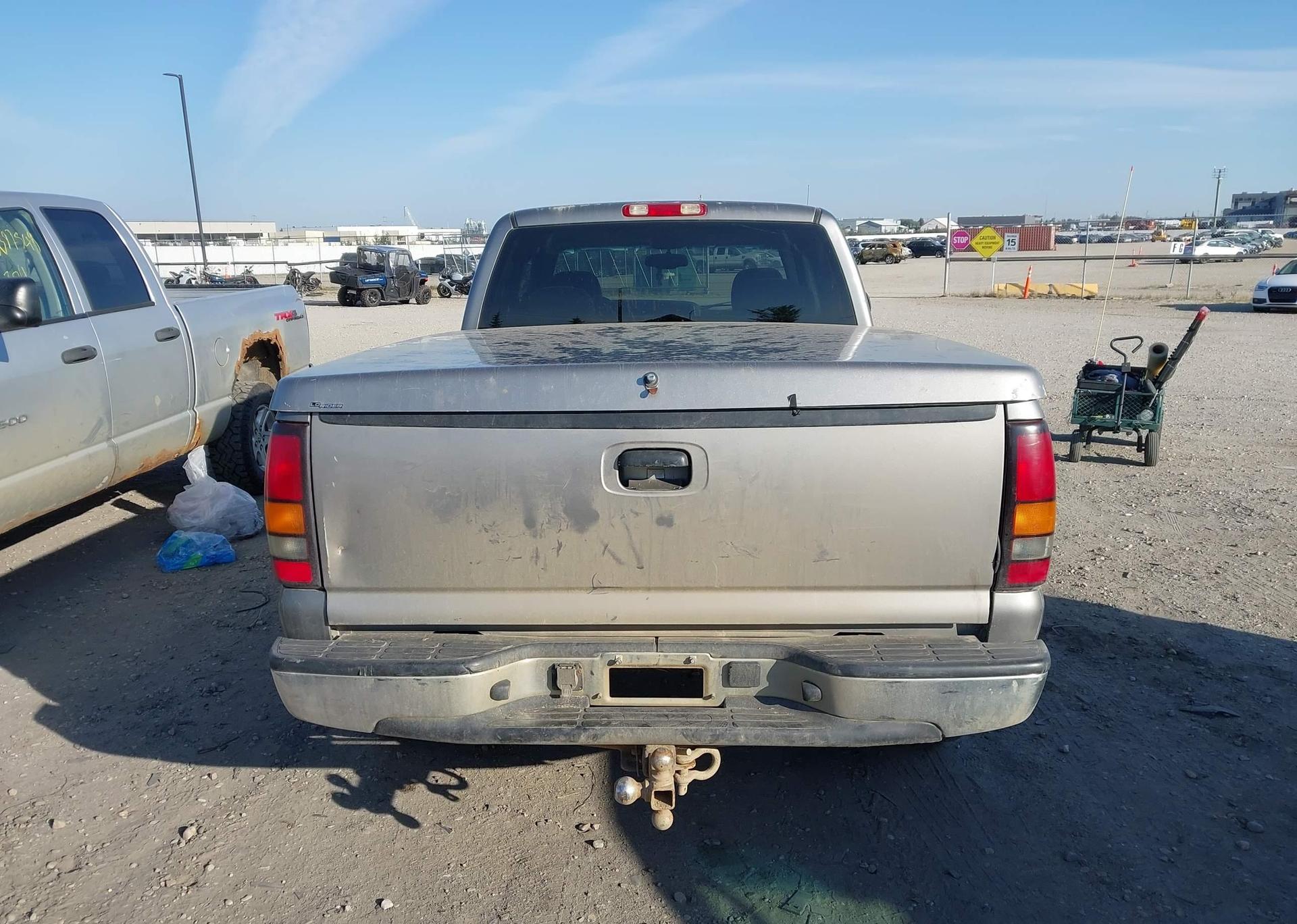 2006 GMC SIERRA 1500 SL