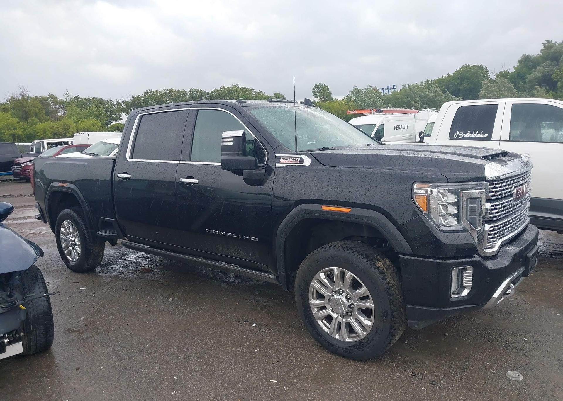 2023 GMC SIERRA K2500 DENALI