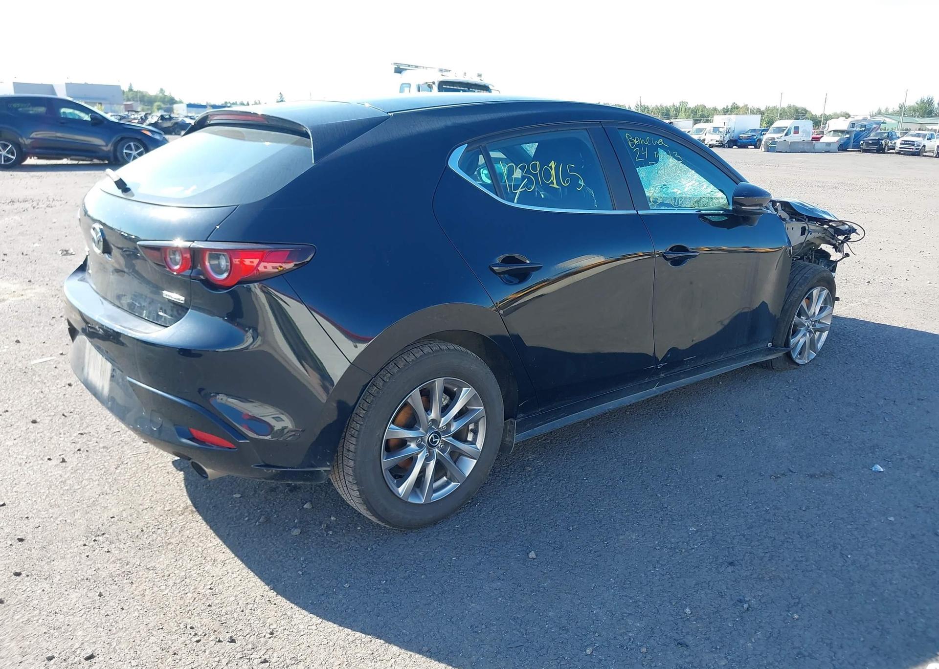 2024 MAZDA MAZDA3 SPORT GX
