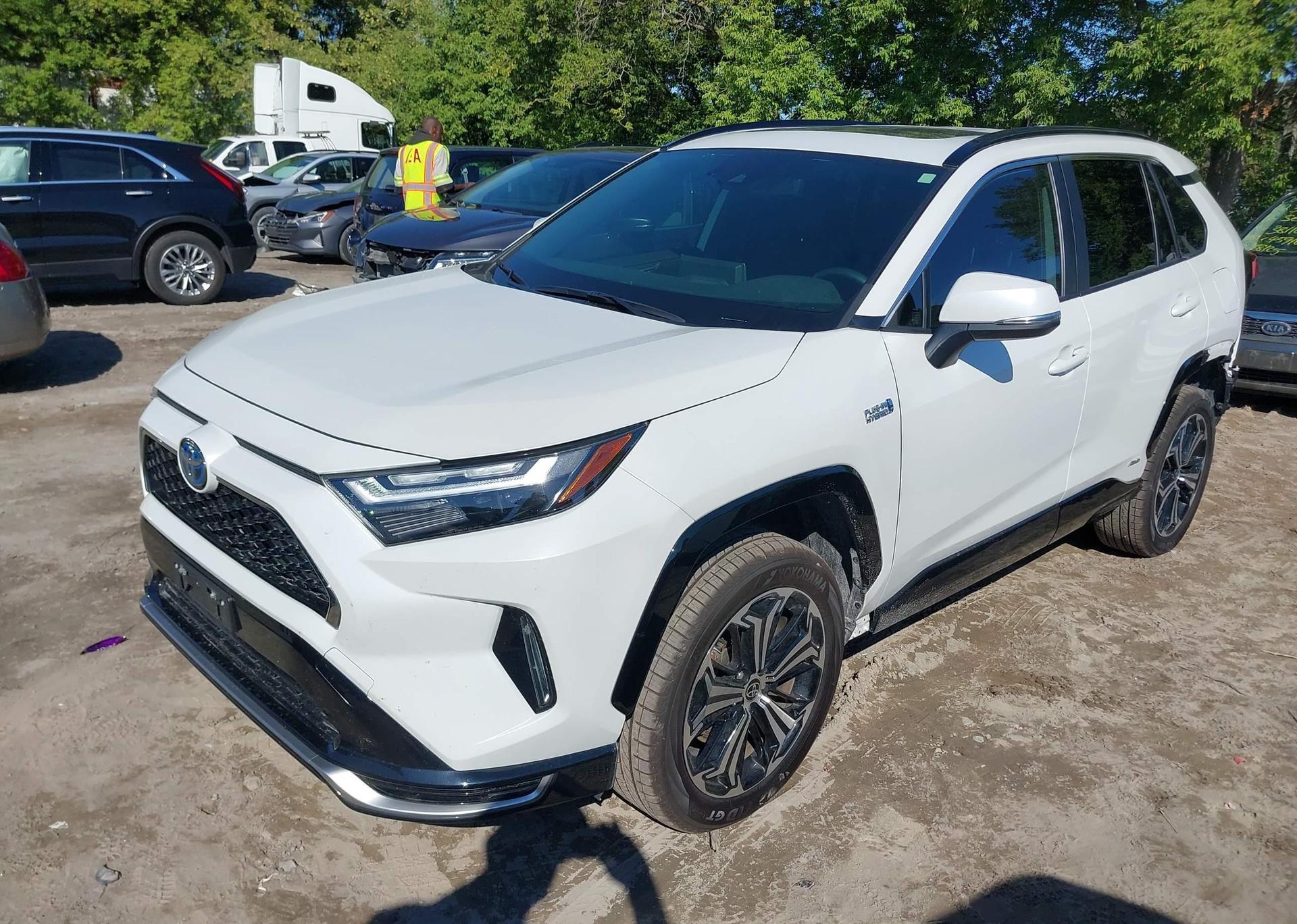 2024 TOYOTA RAV4 PRIME XSE