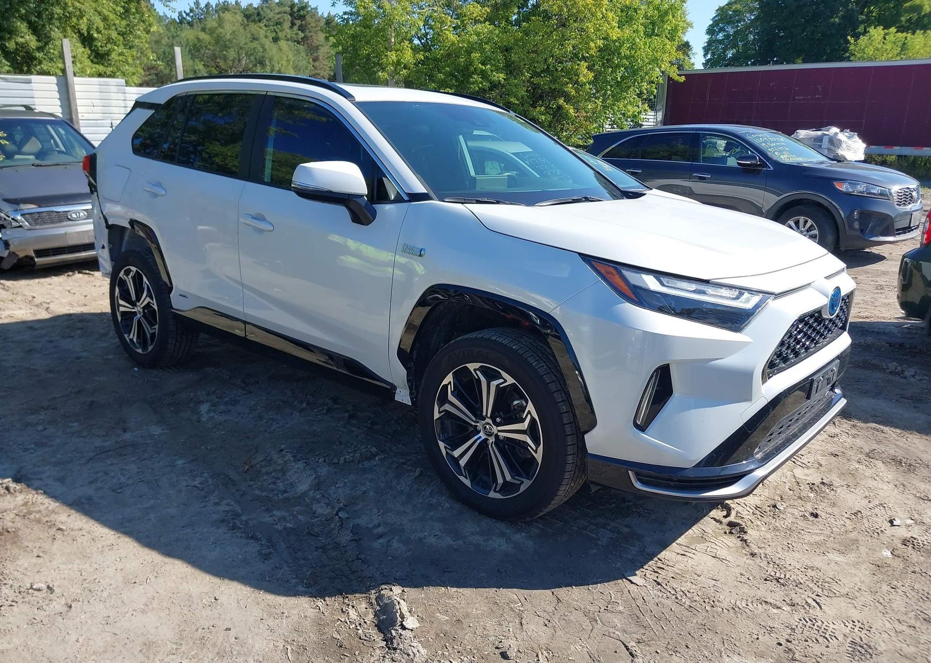 2024 TOYOTA RAV4 PRIME XSE