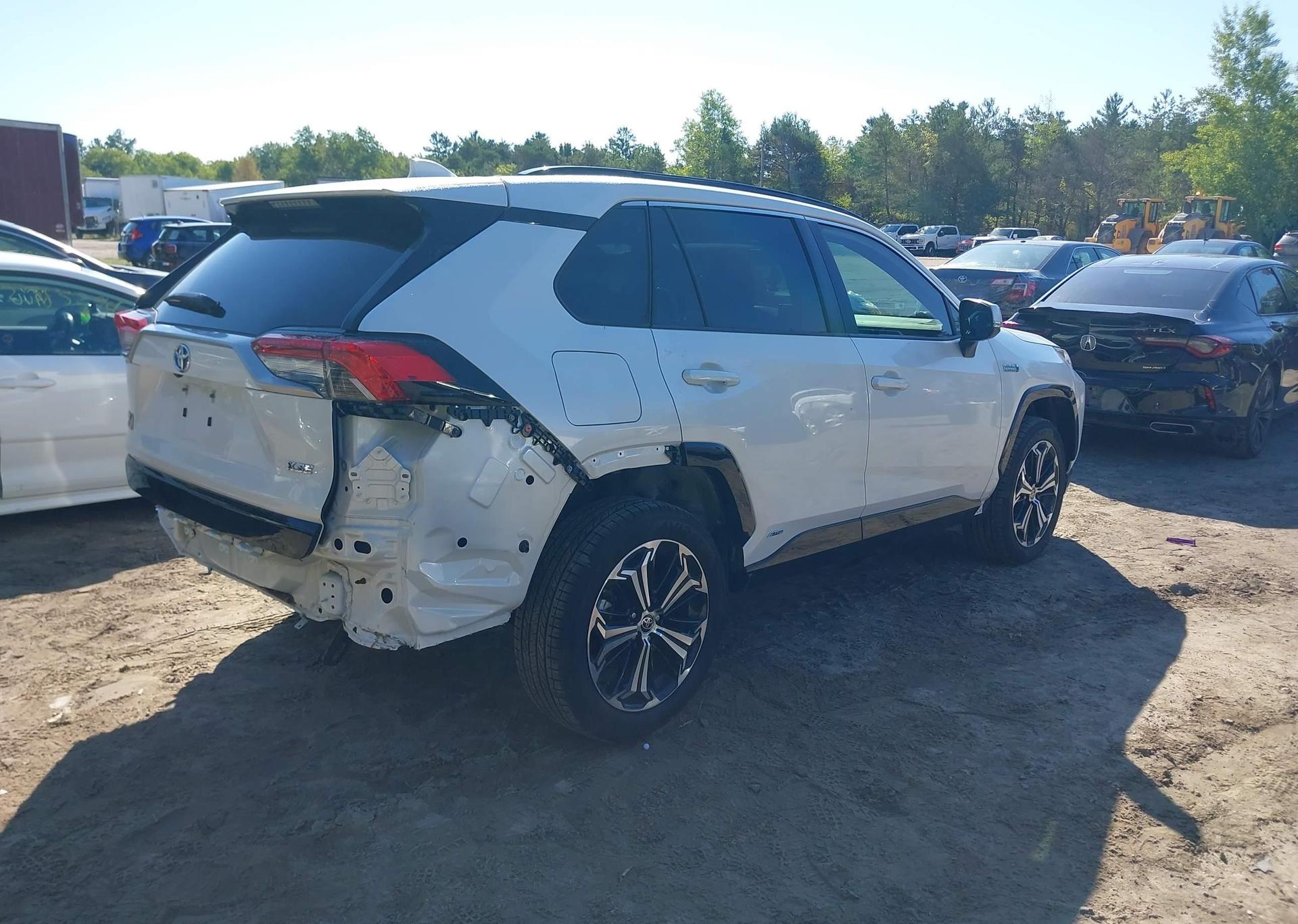 2024 TOYOTA RAV4 PRIME XSE